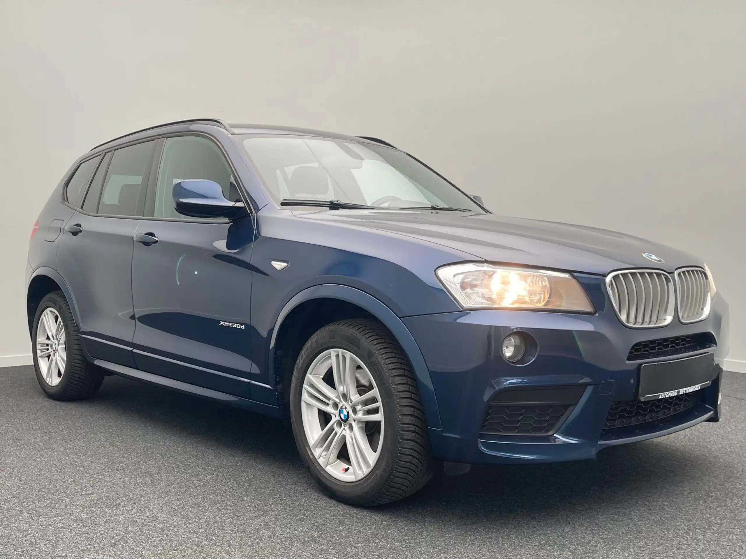 BMW - X3