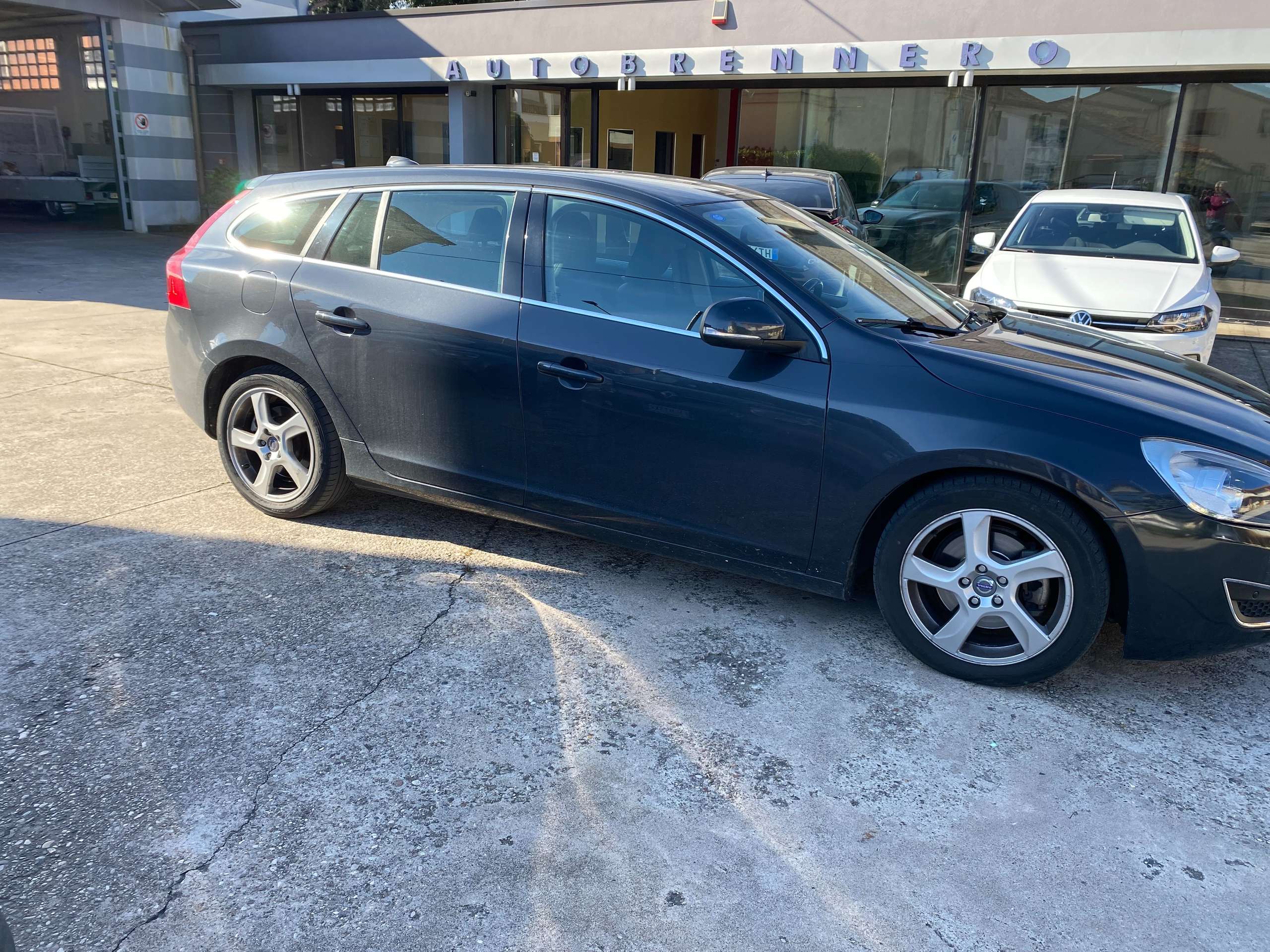 Volvo - V60