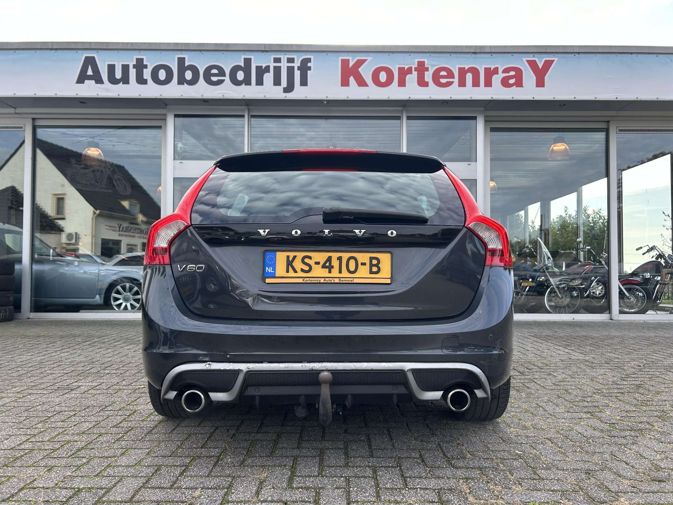 Volvo - V60