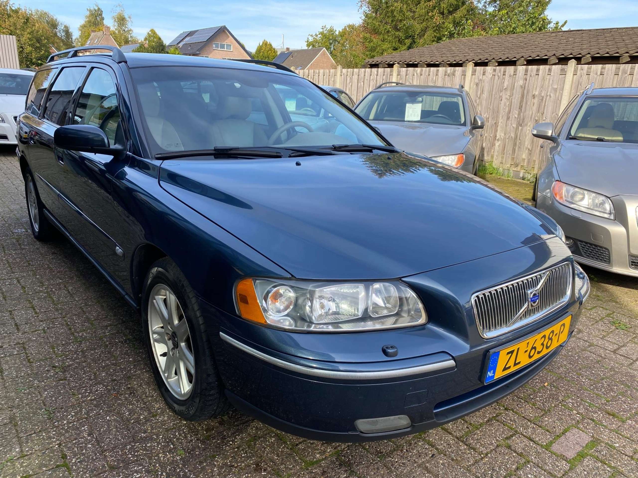 Volvo - V70