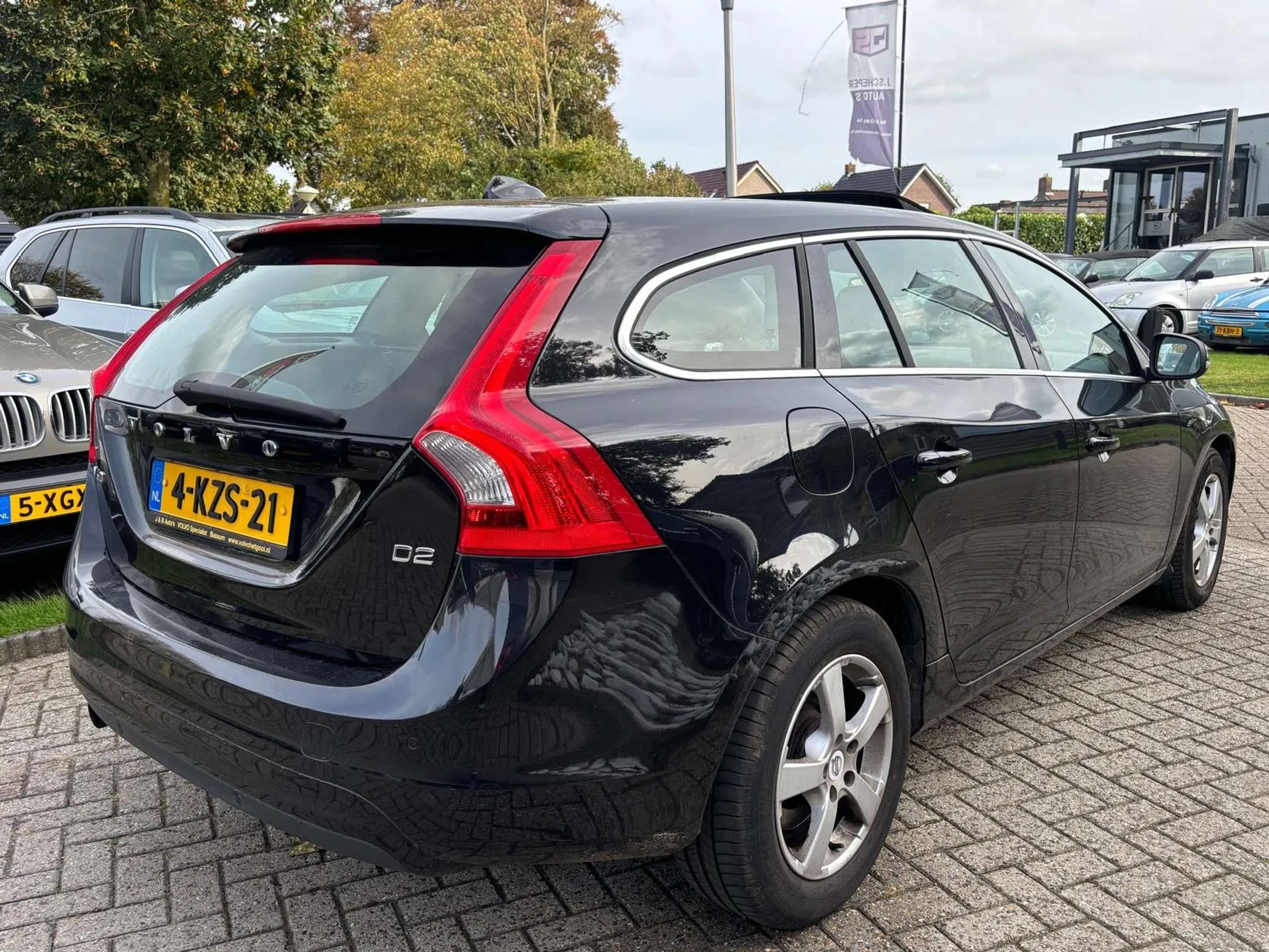 Volvo - V60