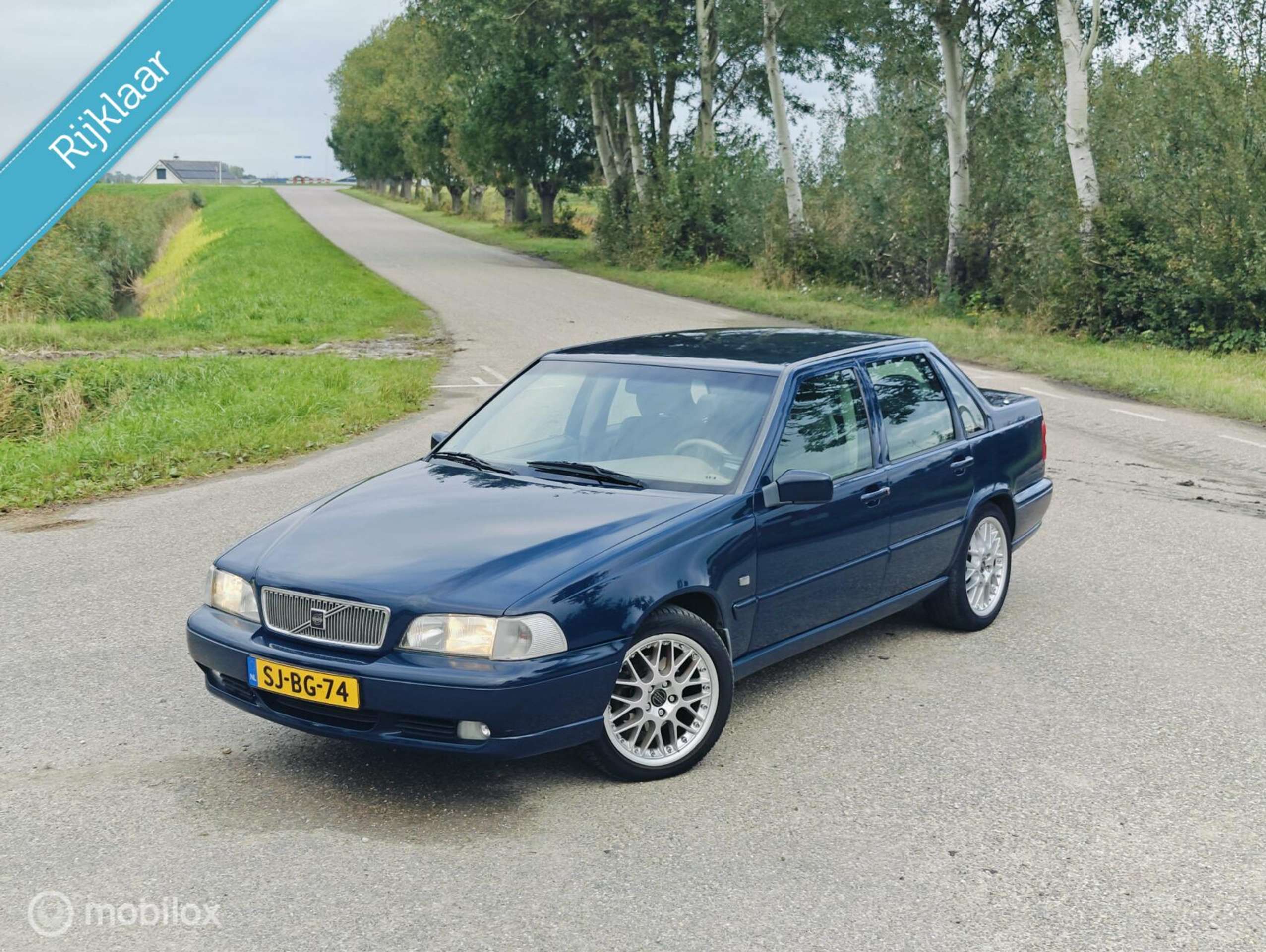 Volvo - S70