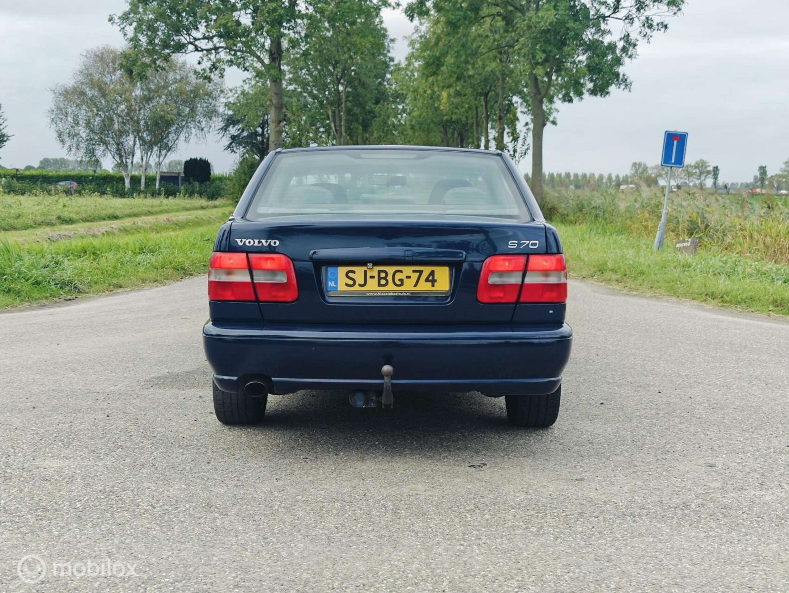 Volvo - S70