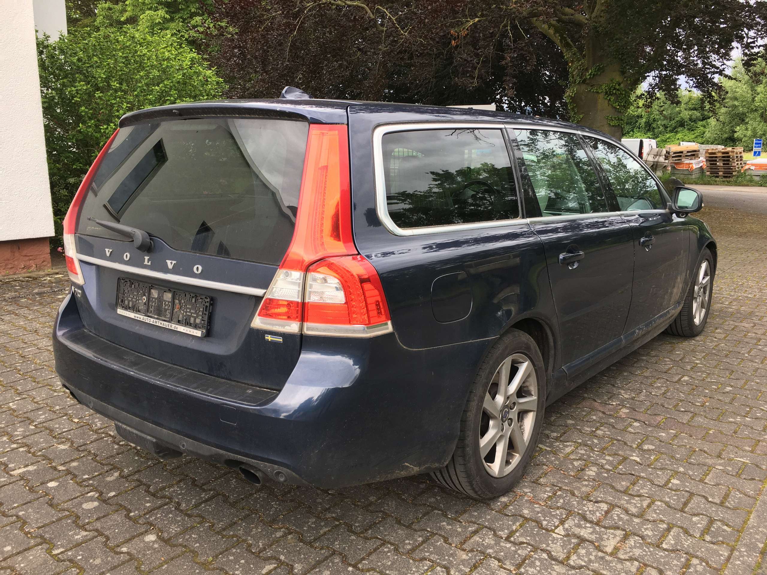 Volvo - V70