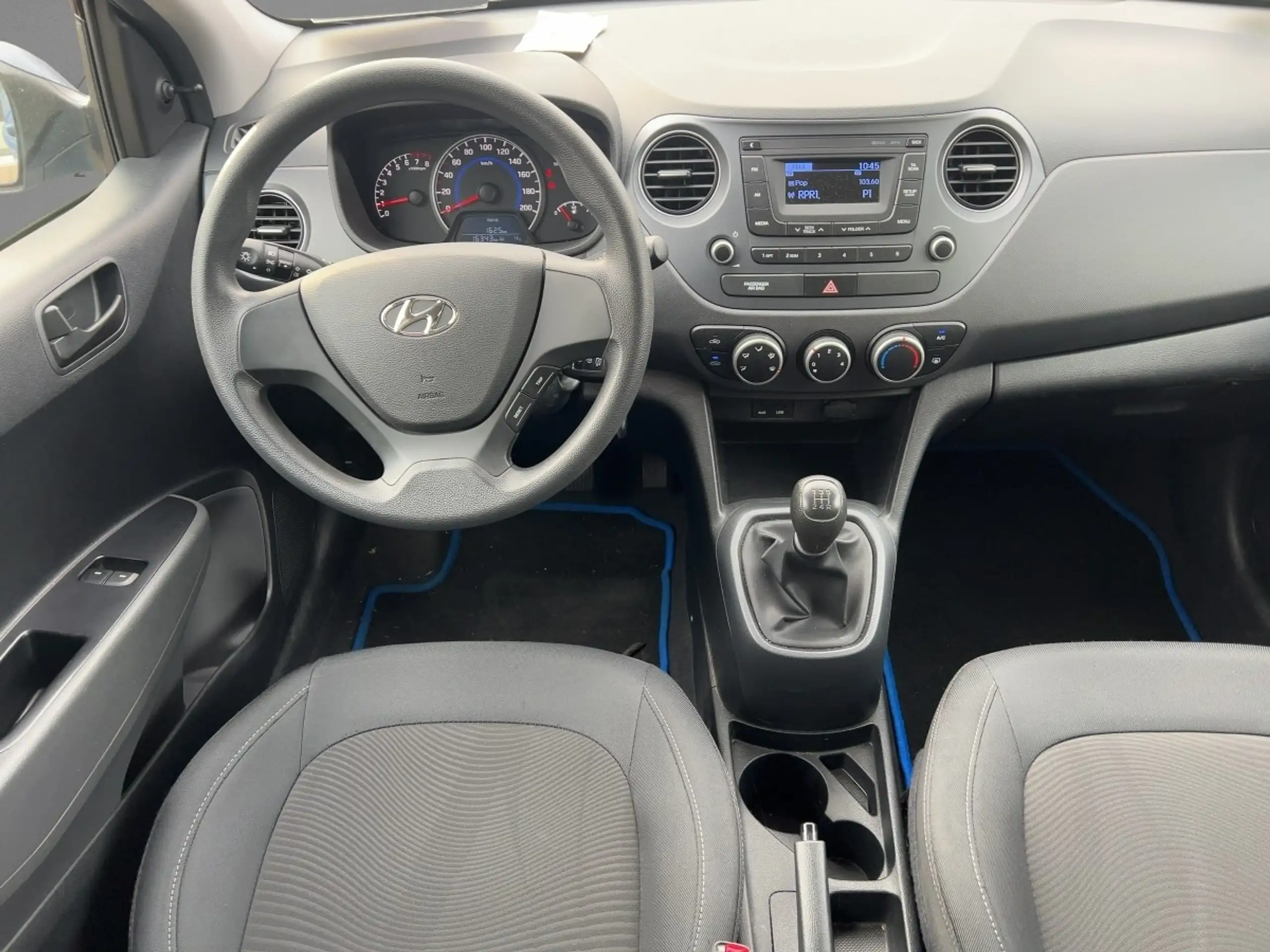 Hyundai - i10