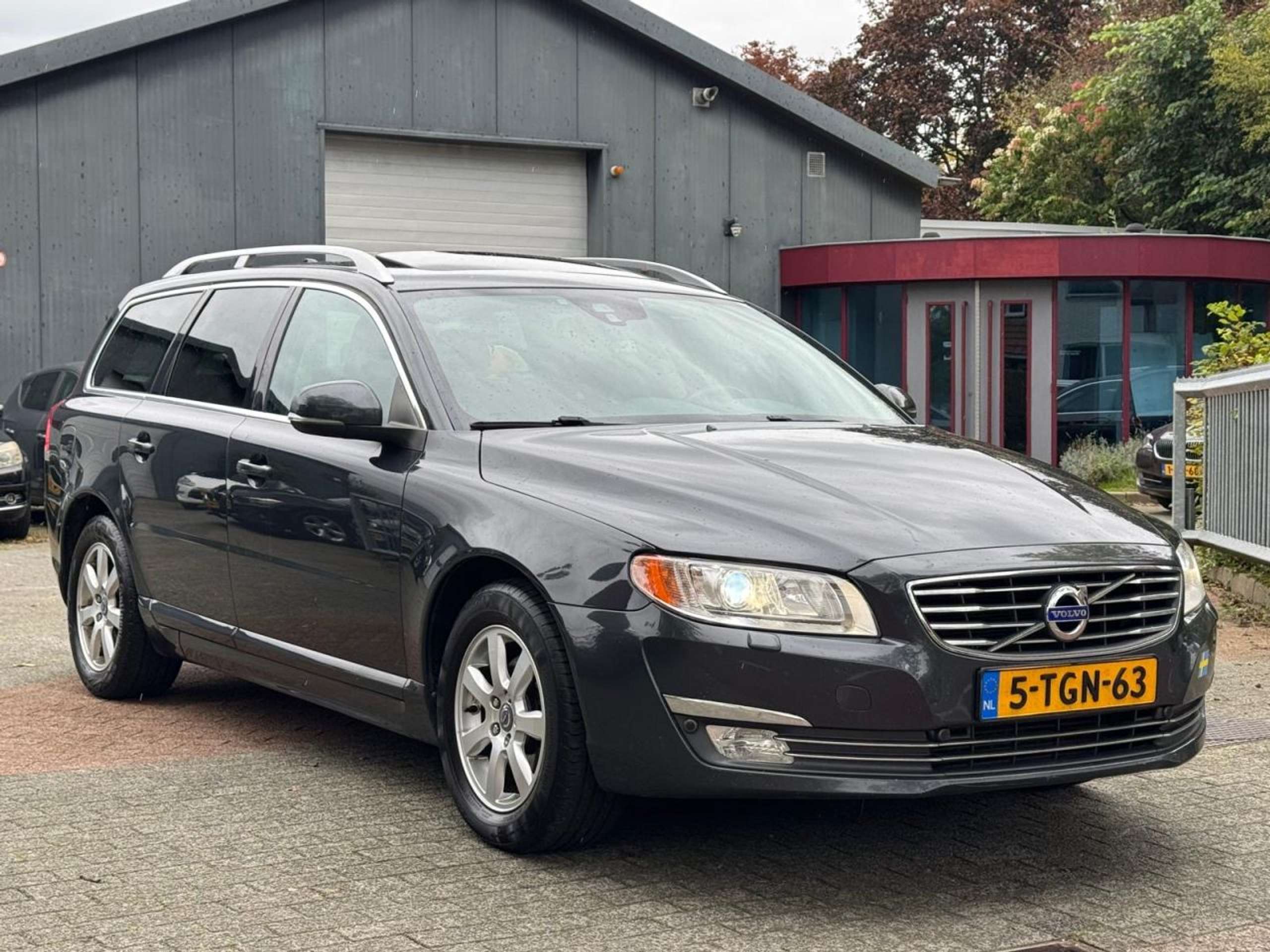 Volvo - V70