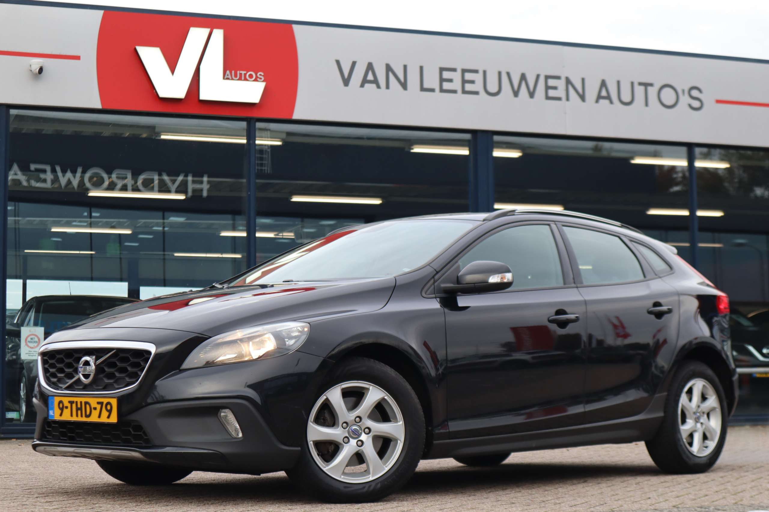 Volvo V40 Cross Country 2013