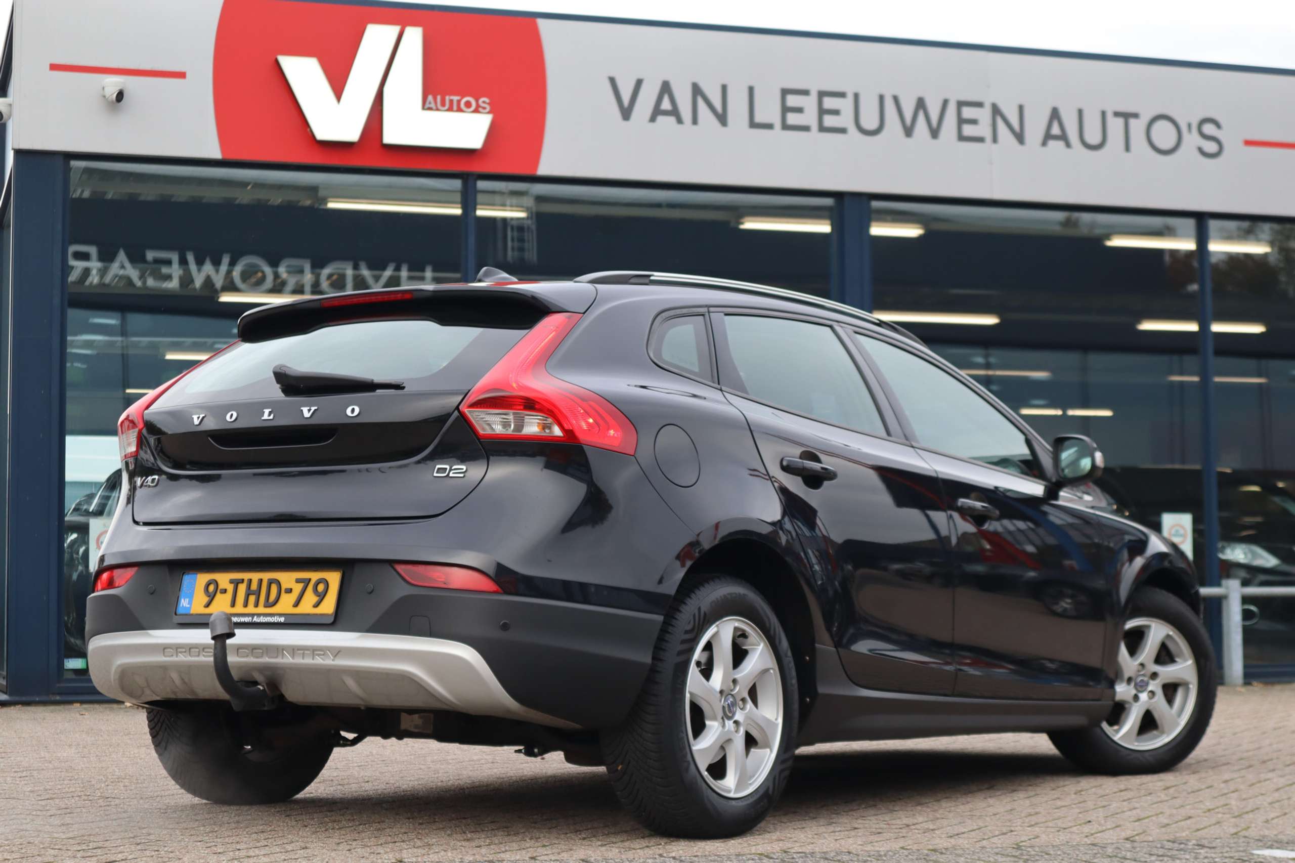 Volvo - V40 Cross Country