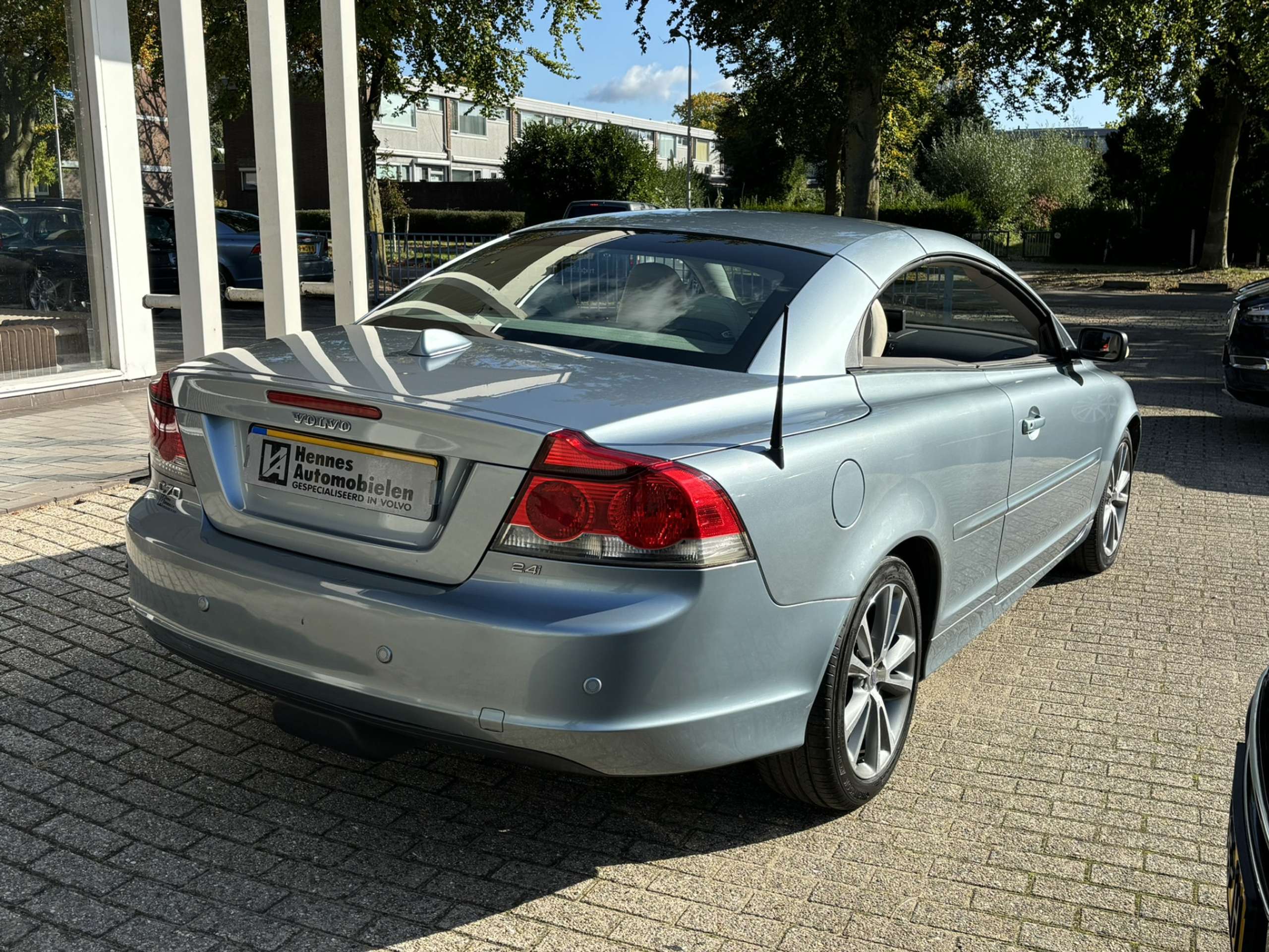 Volvo - C70