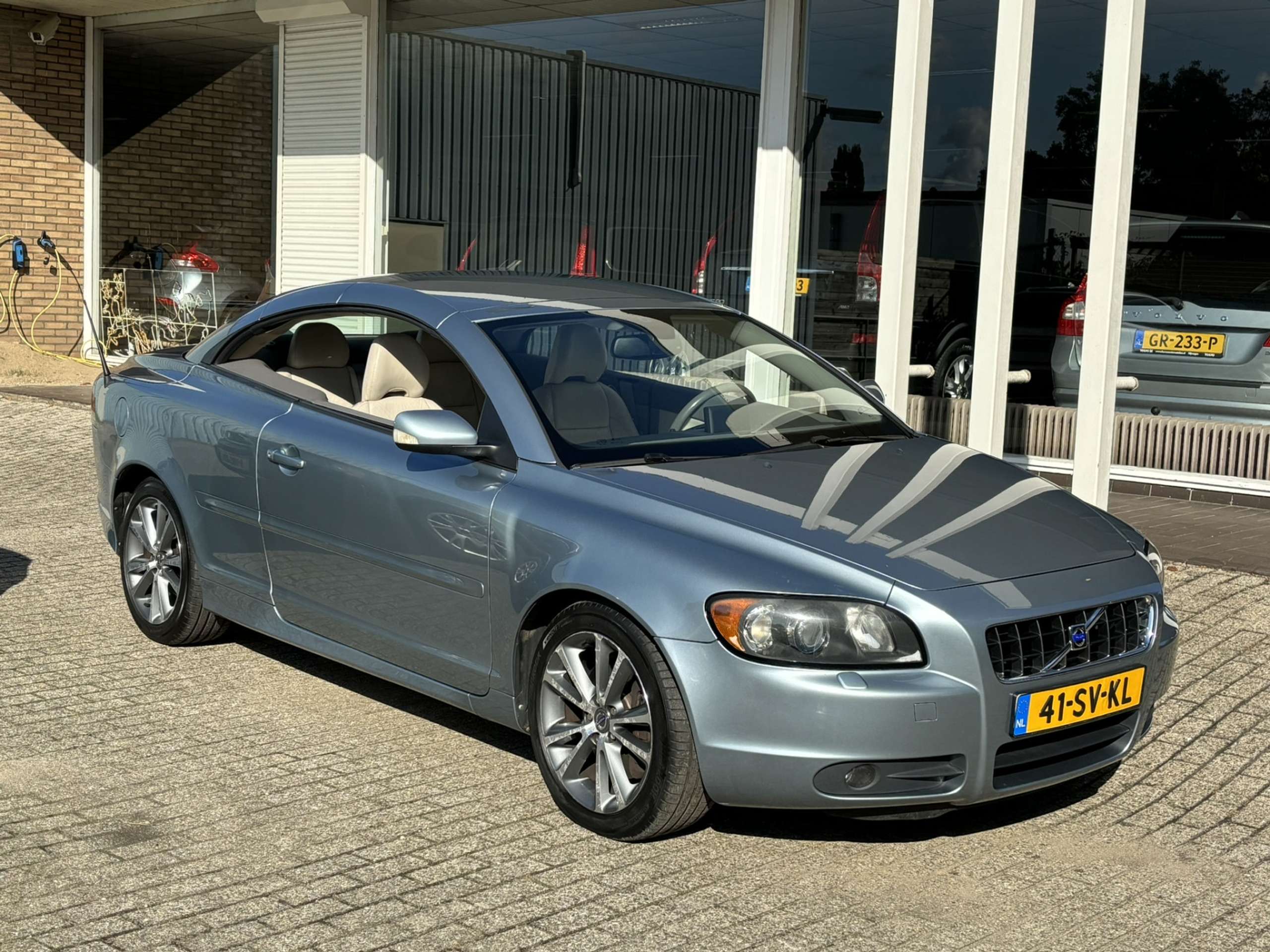 Volvo - C70