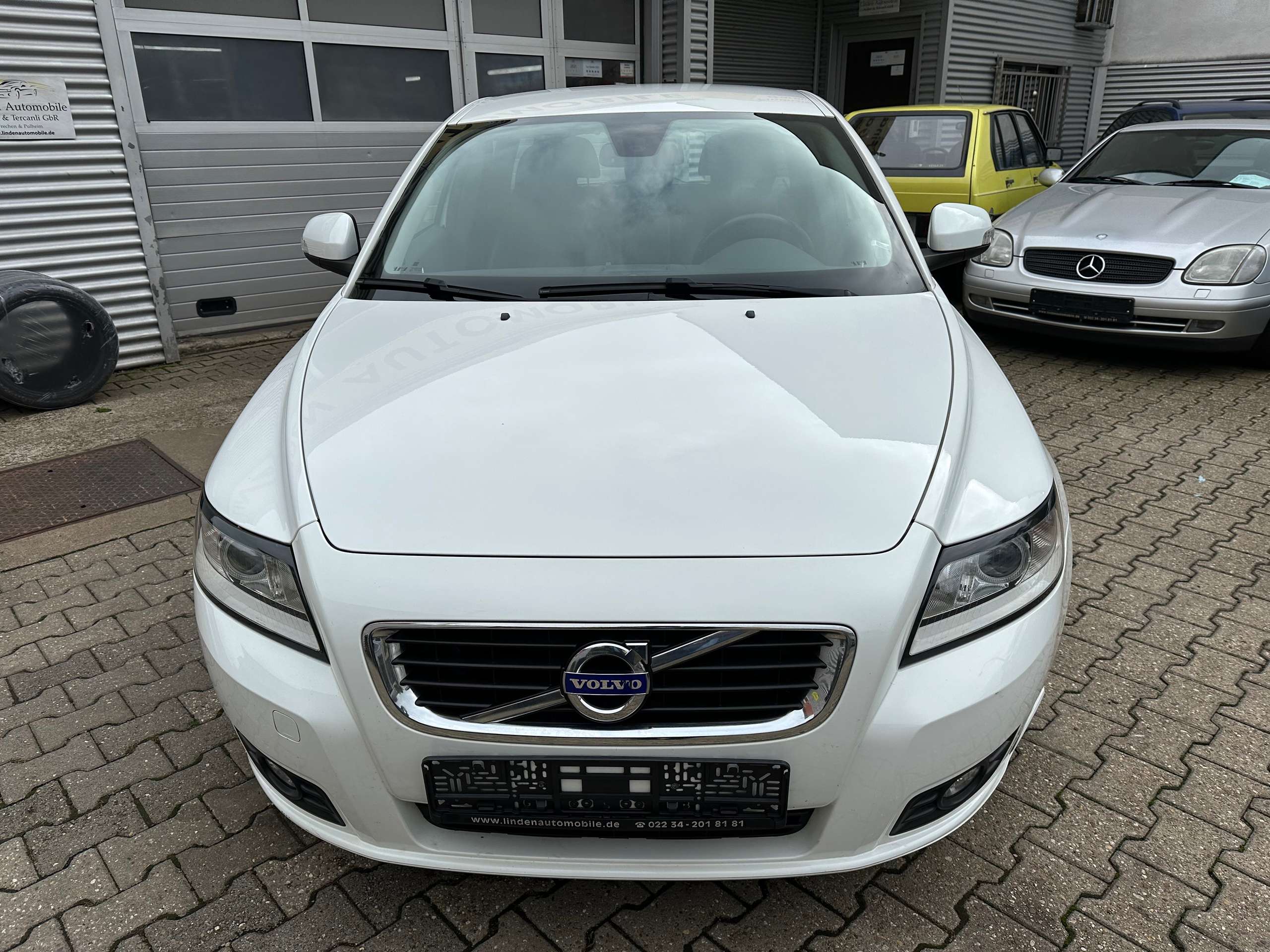 Volvo - V50