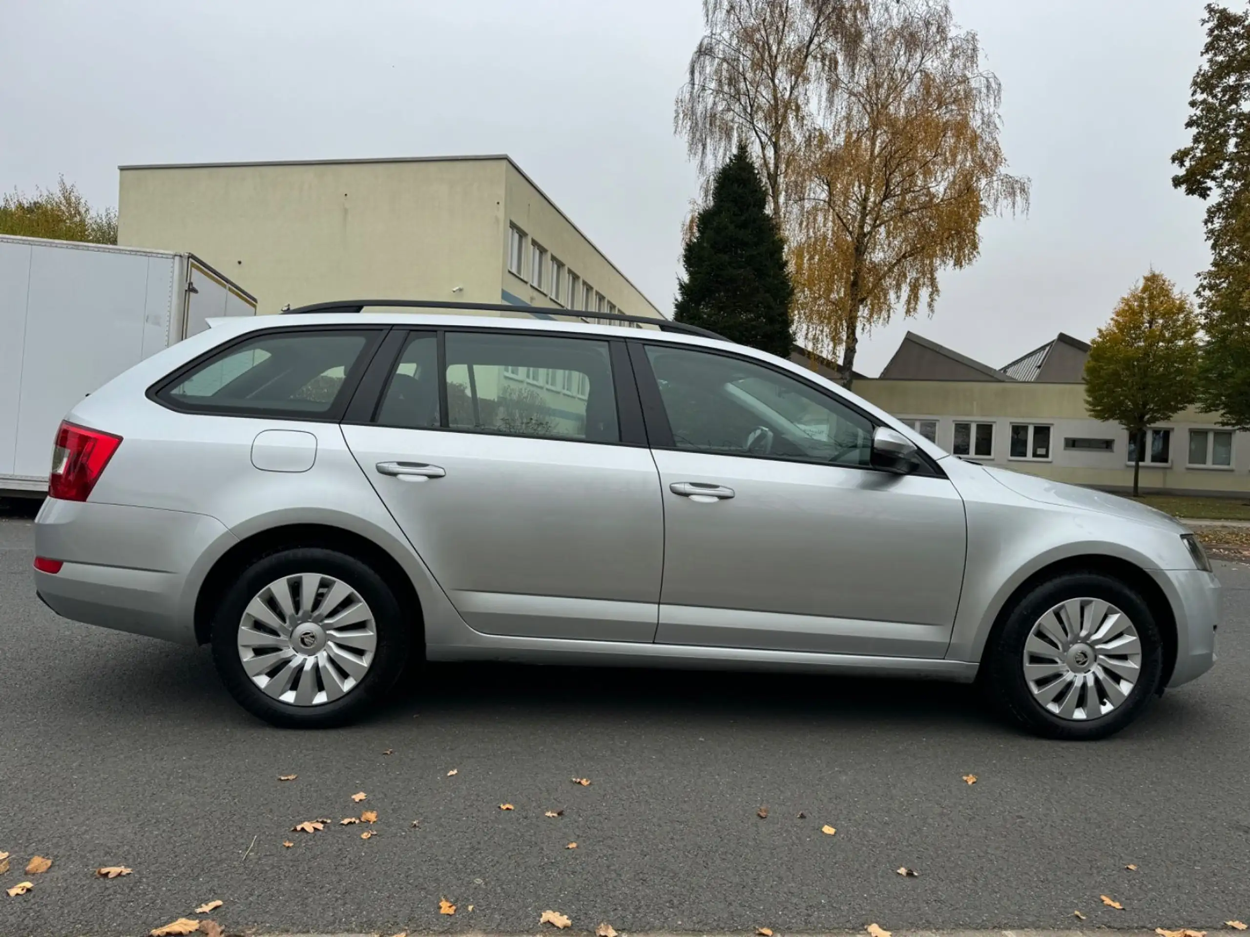 Skoda - Octavia