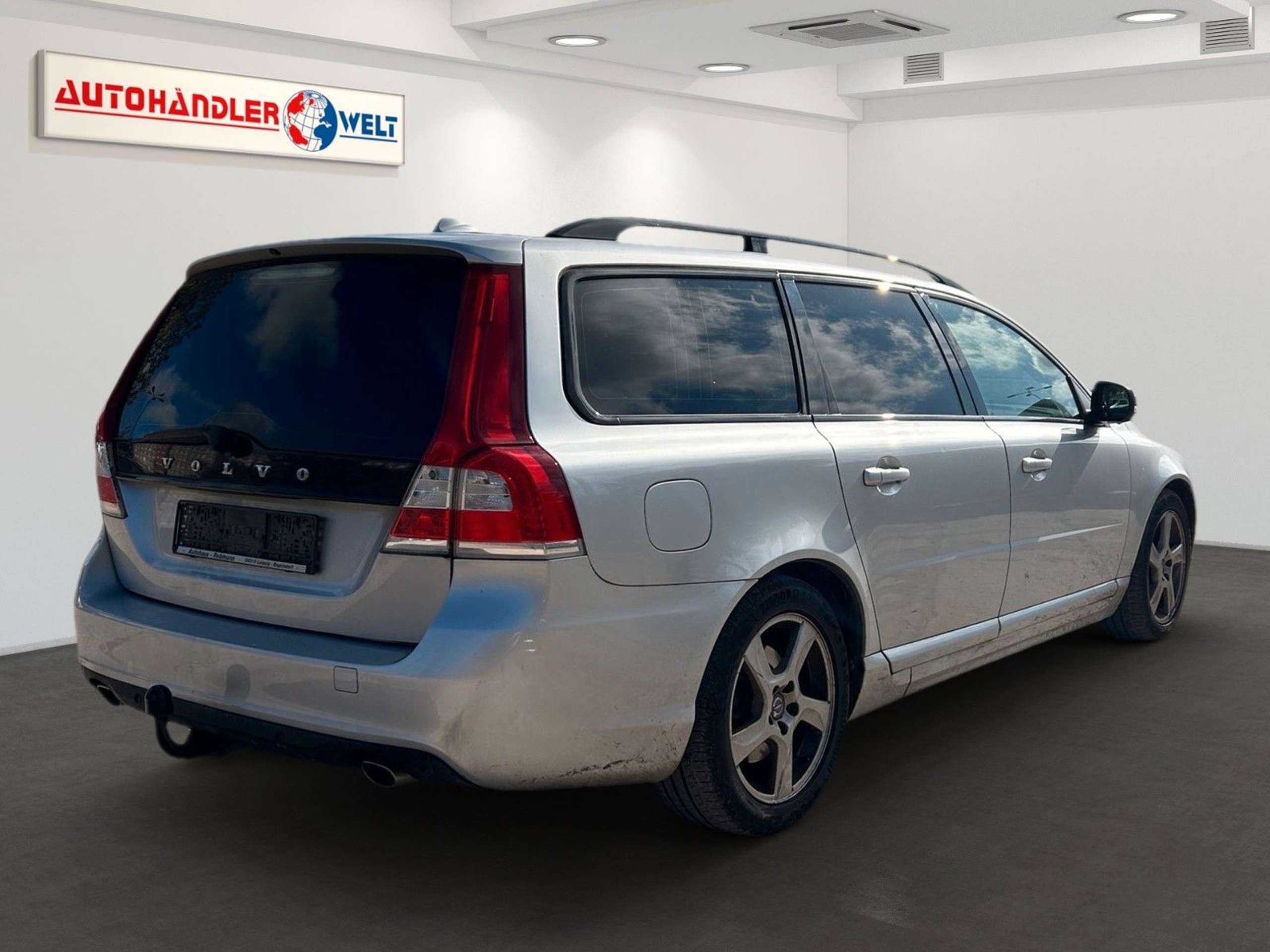 Volvo - V70