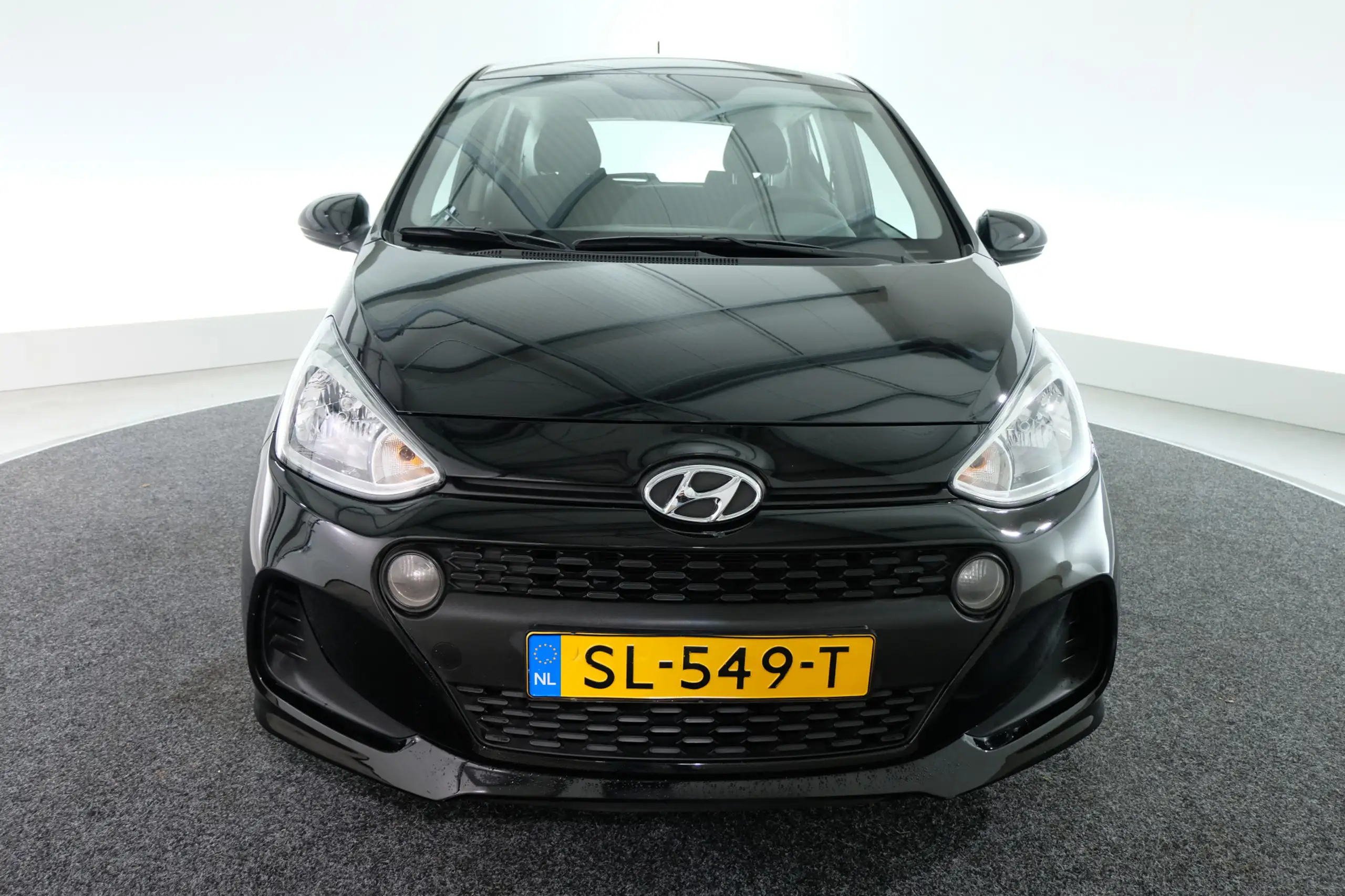 Hyundai - i10