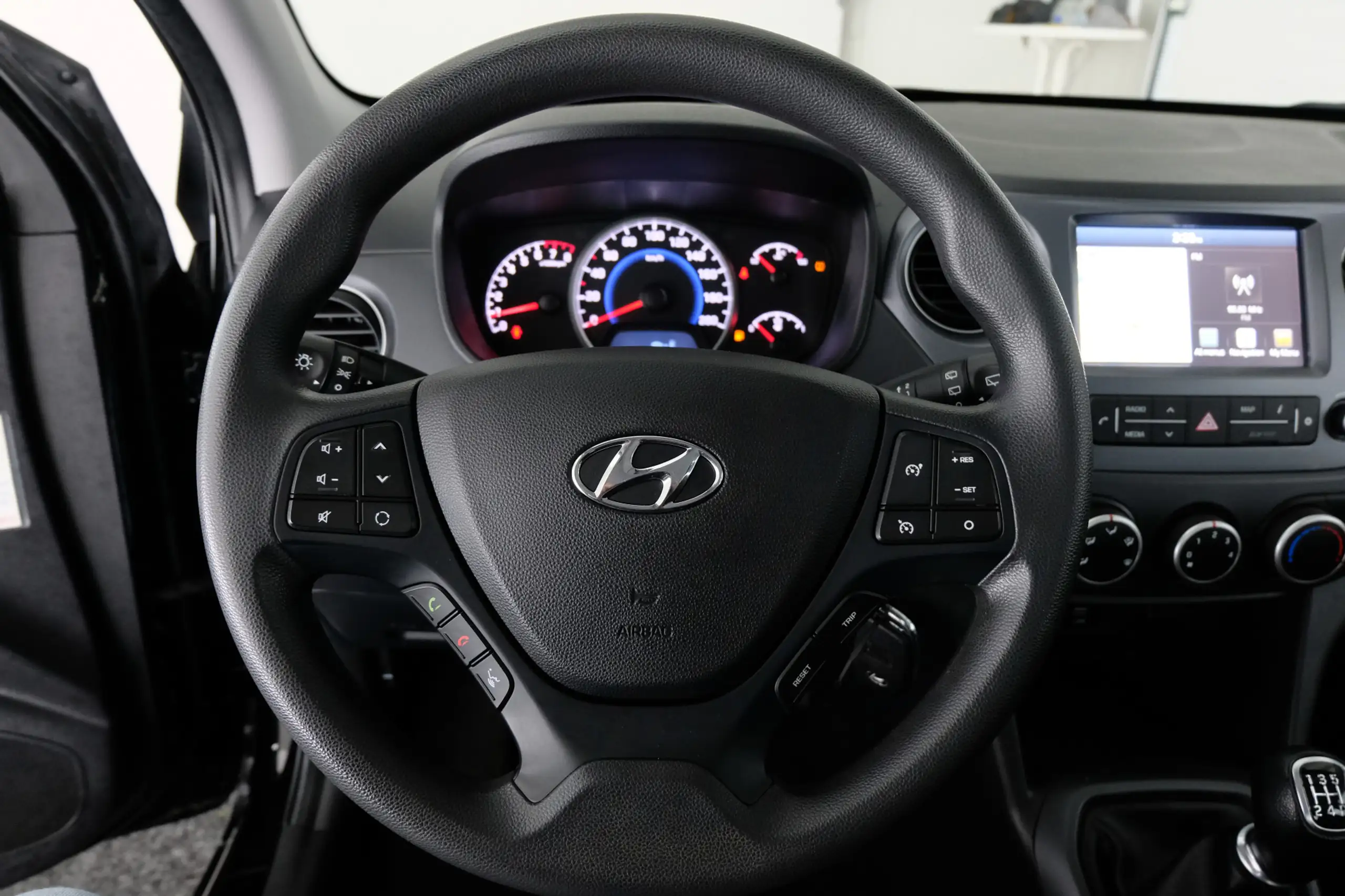 Hyundai - i10