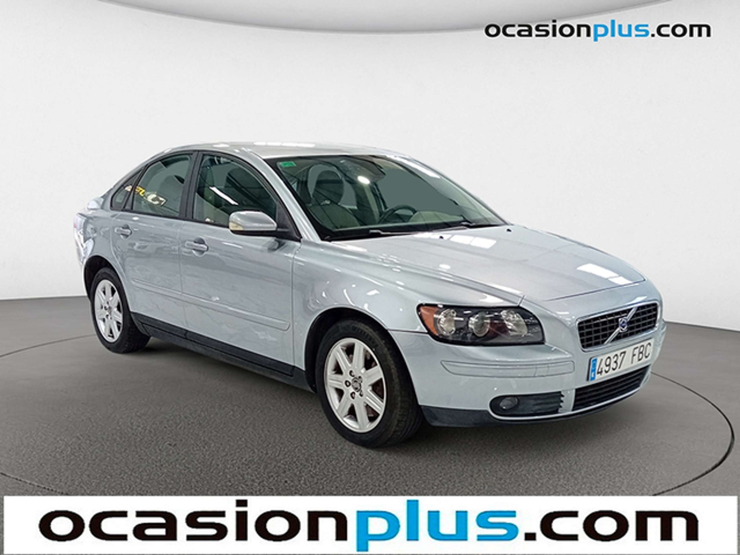 Volvo - S40