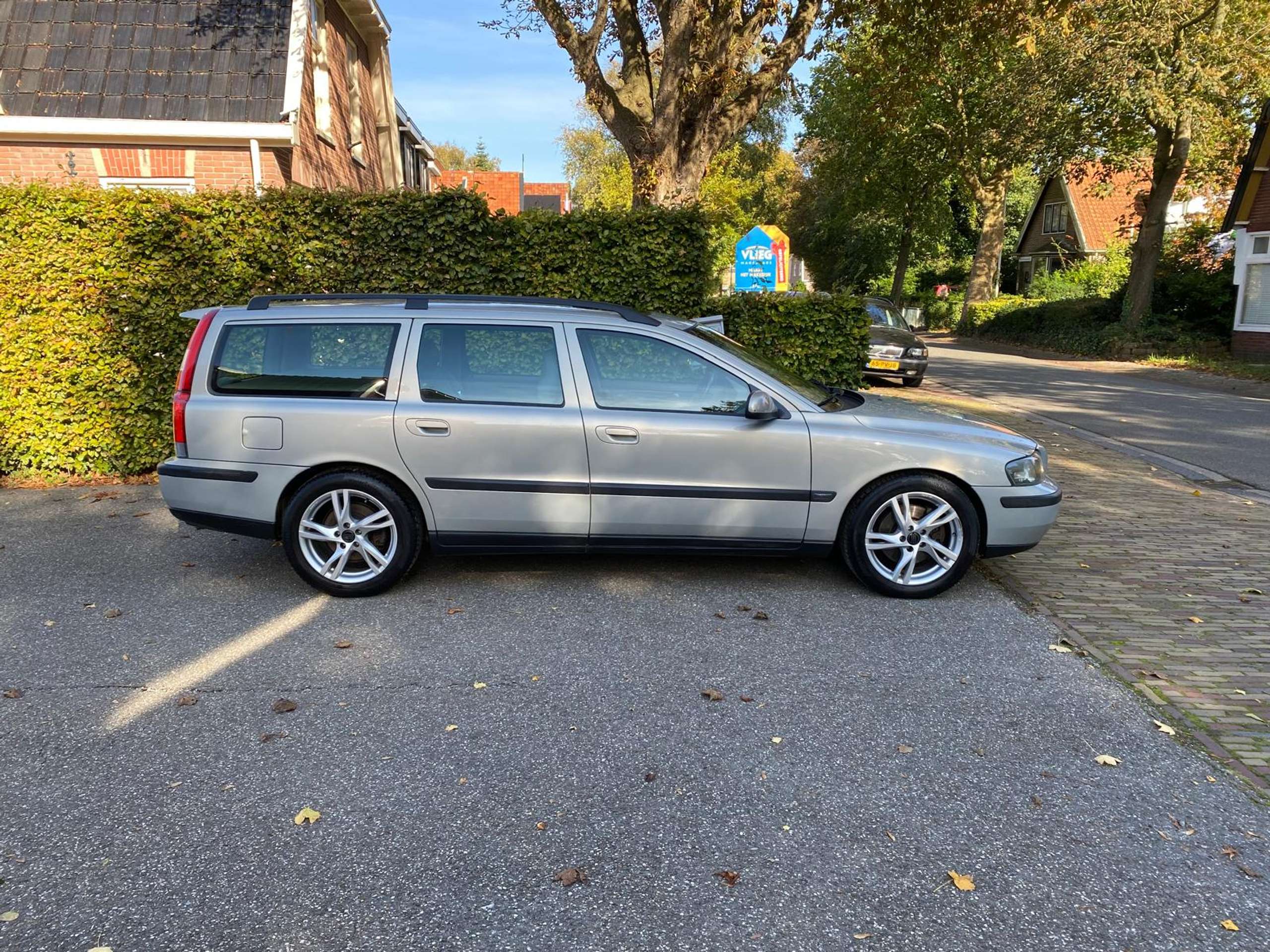 Volvo - V70