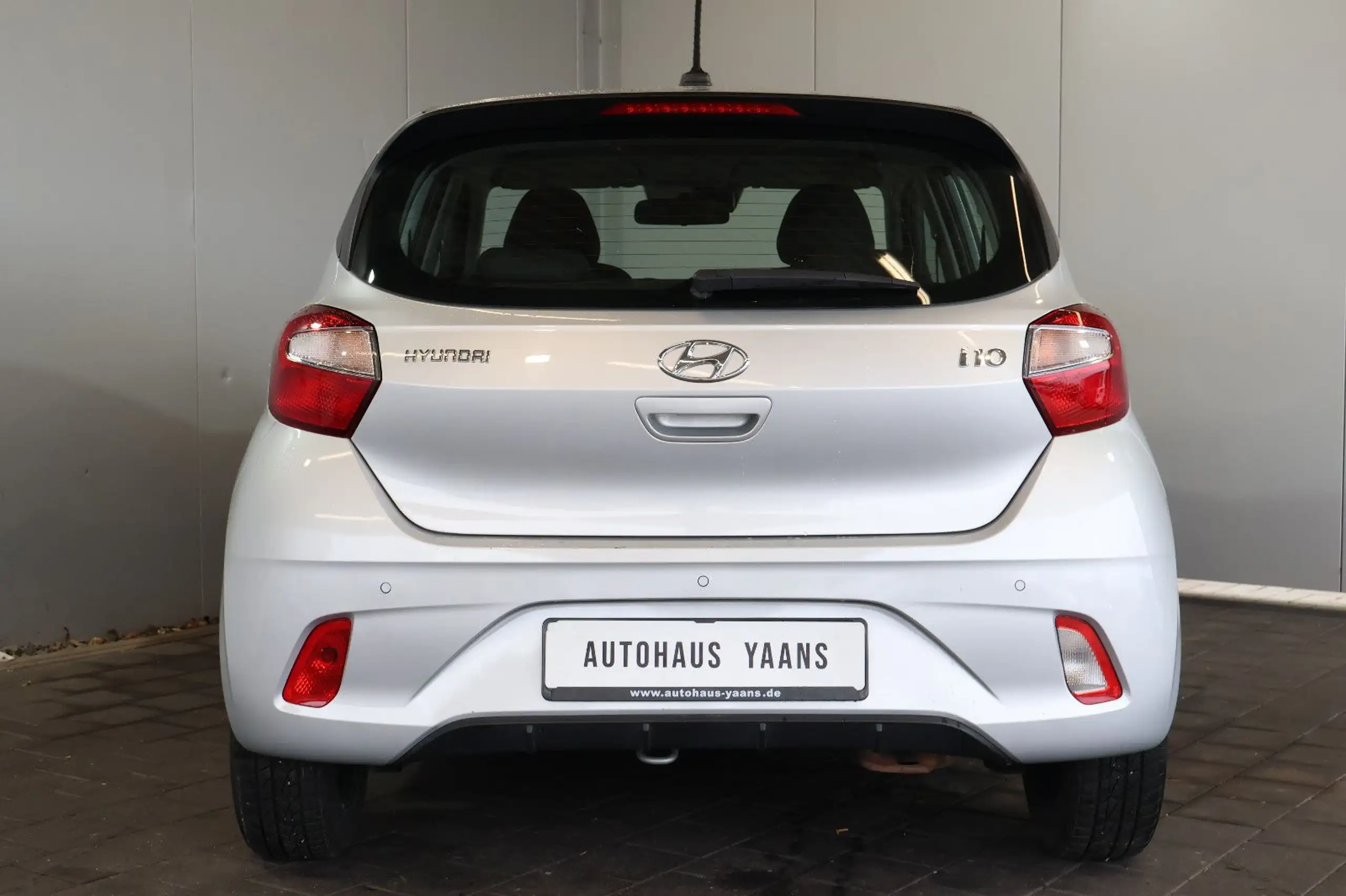 Hyundai - i10