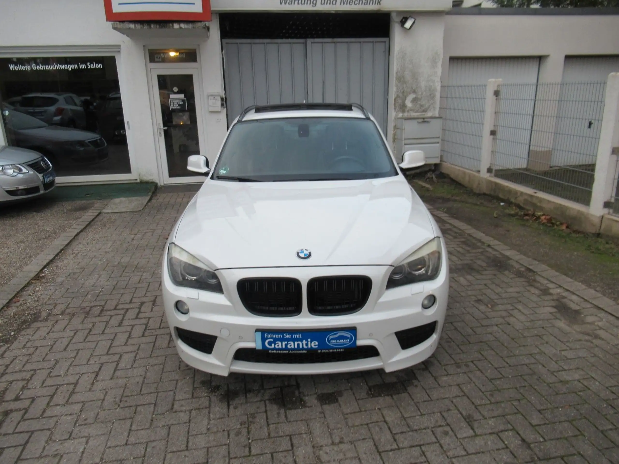 BMW - X1