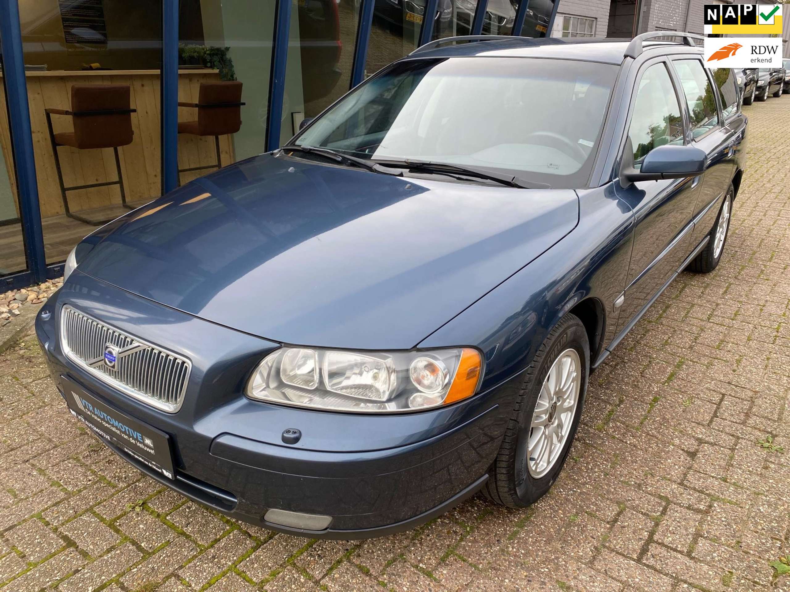 Volvo - V70