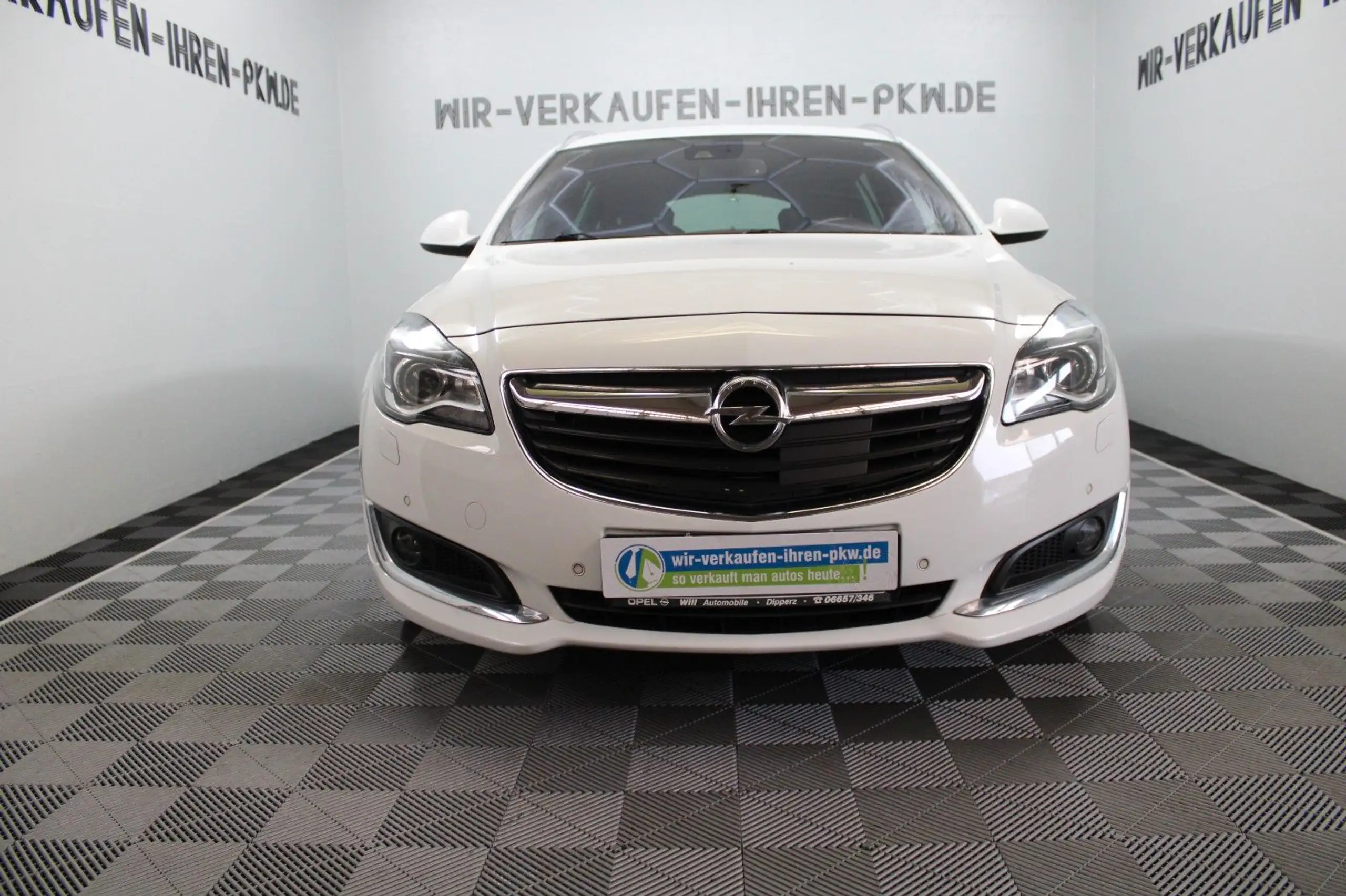 Opel - Insignia