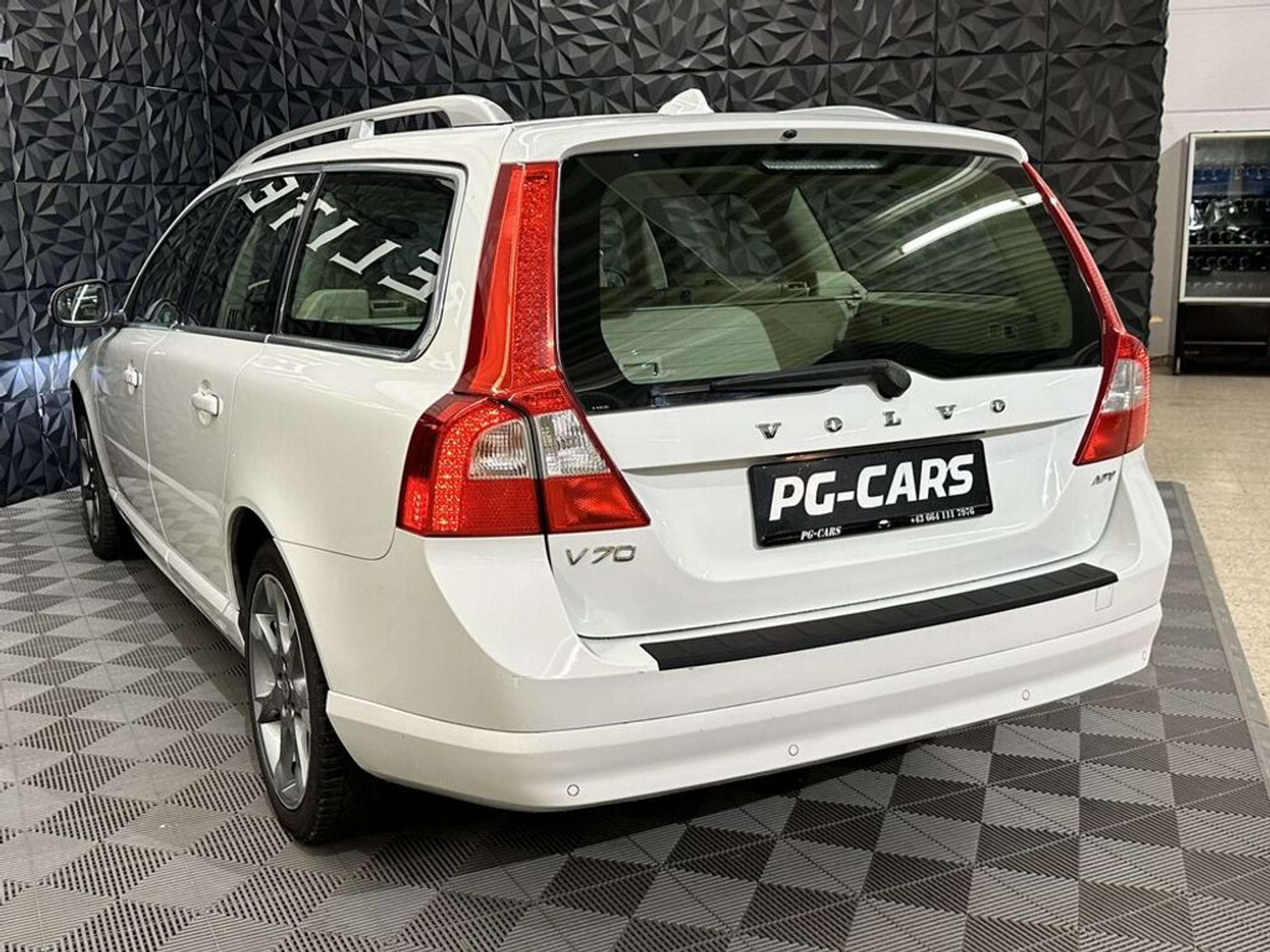 Volvo - V70