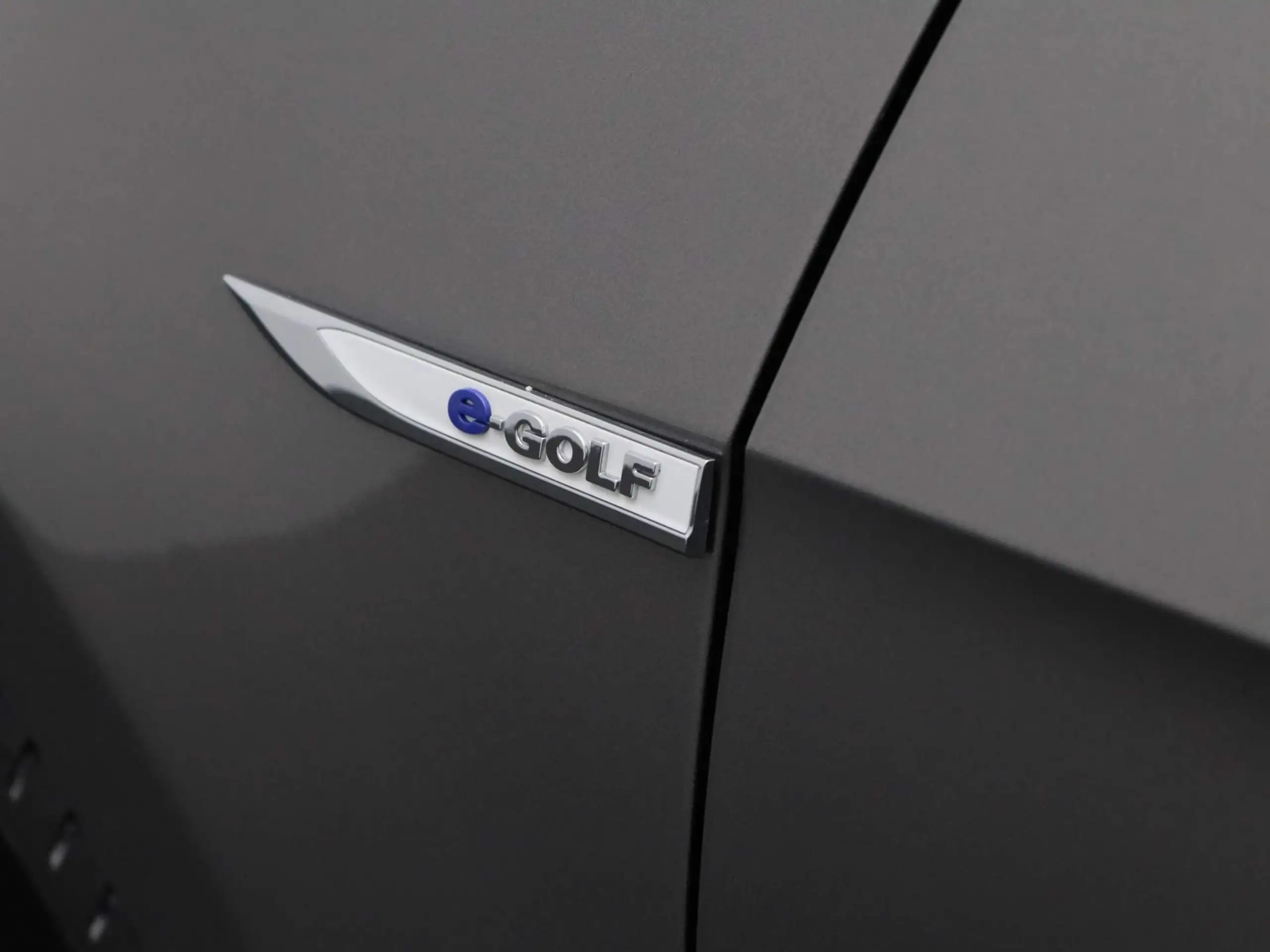 Volkswagen - e-Golf