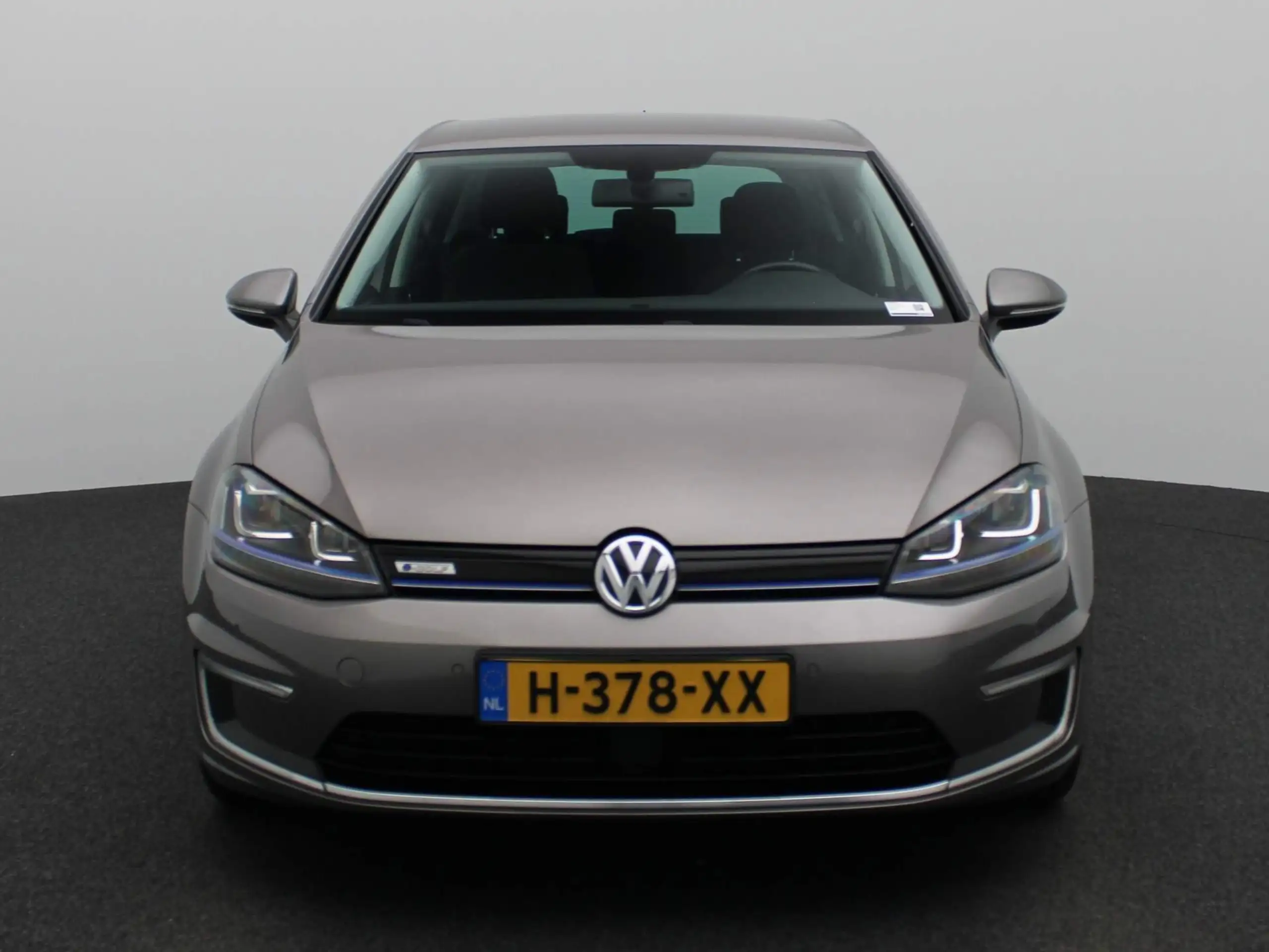 Volkswagen - e-Golf