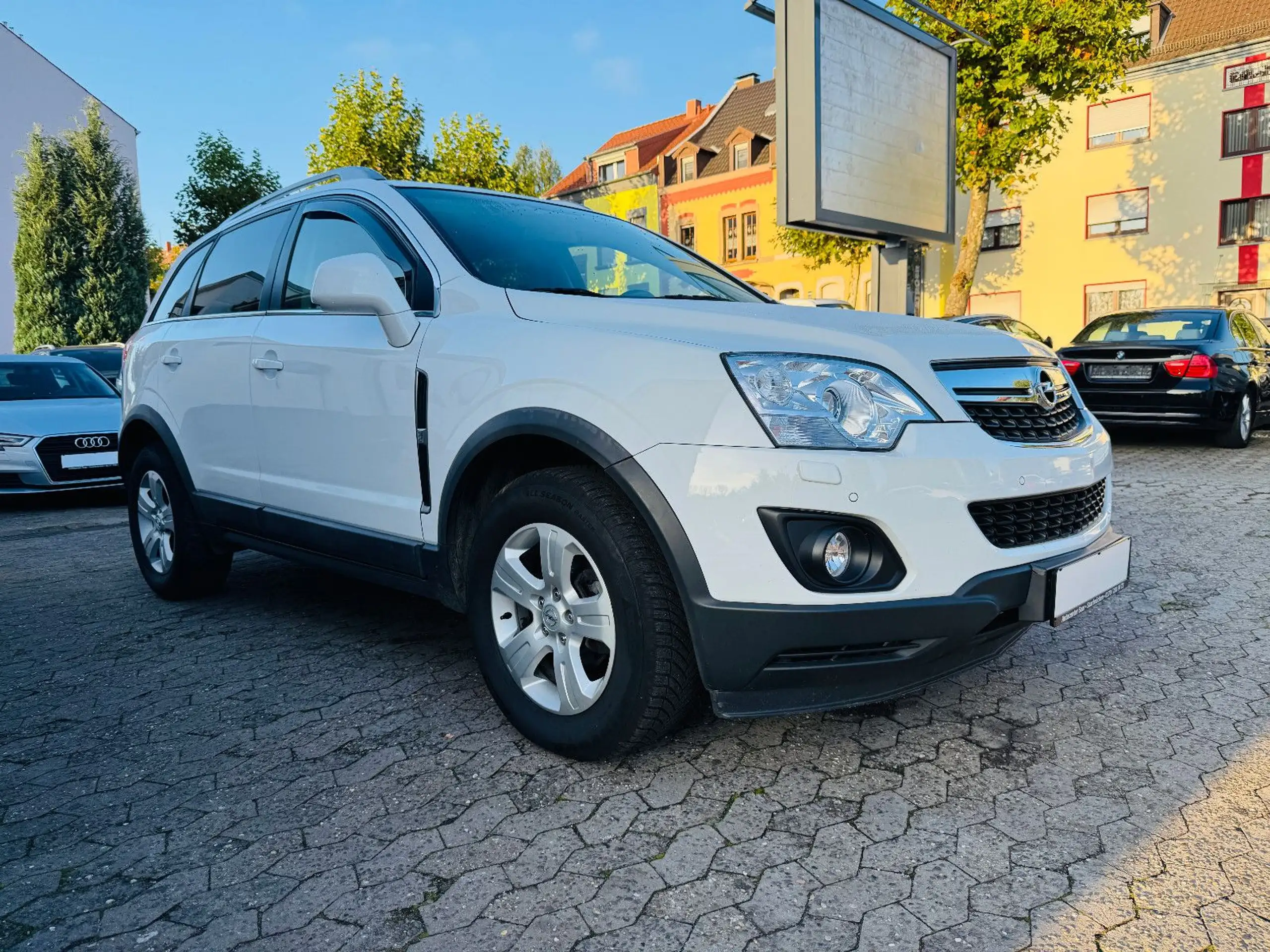 Opel - Antara