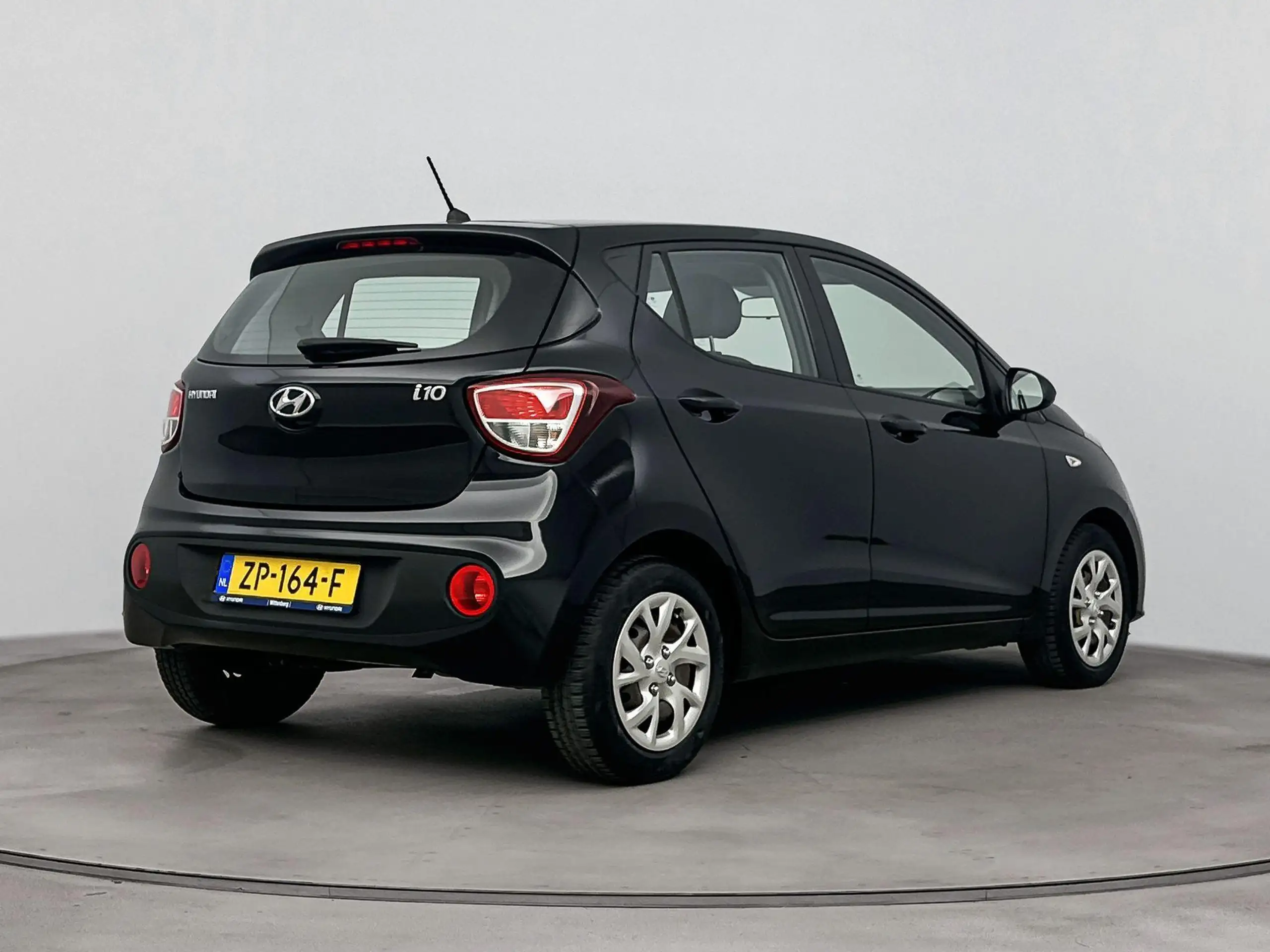 Hyundai - i10