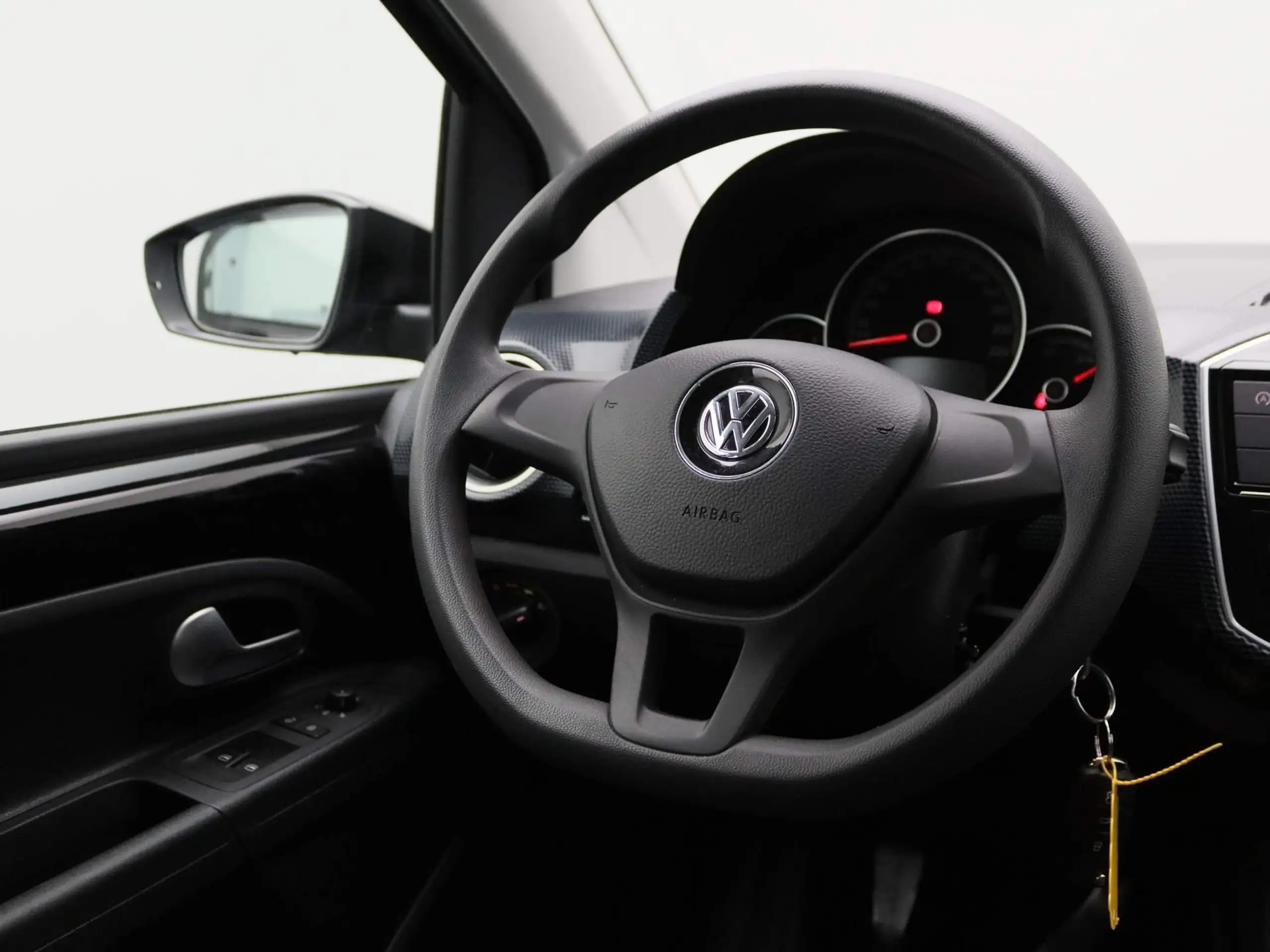 Volkswagen - up!