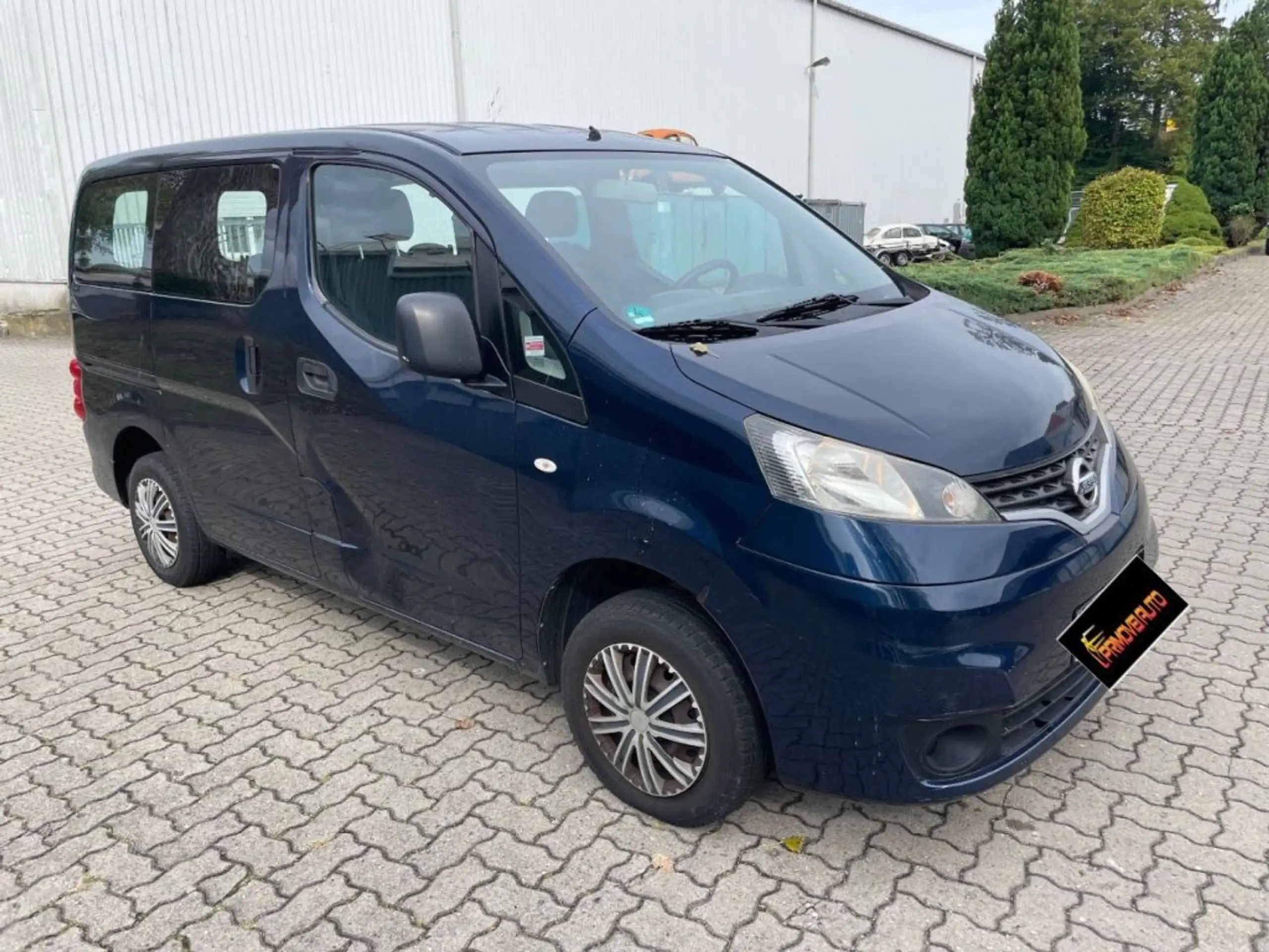 Nissan - NV200