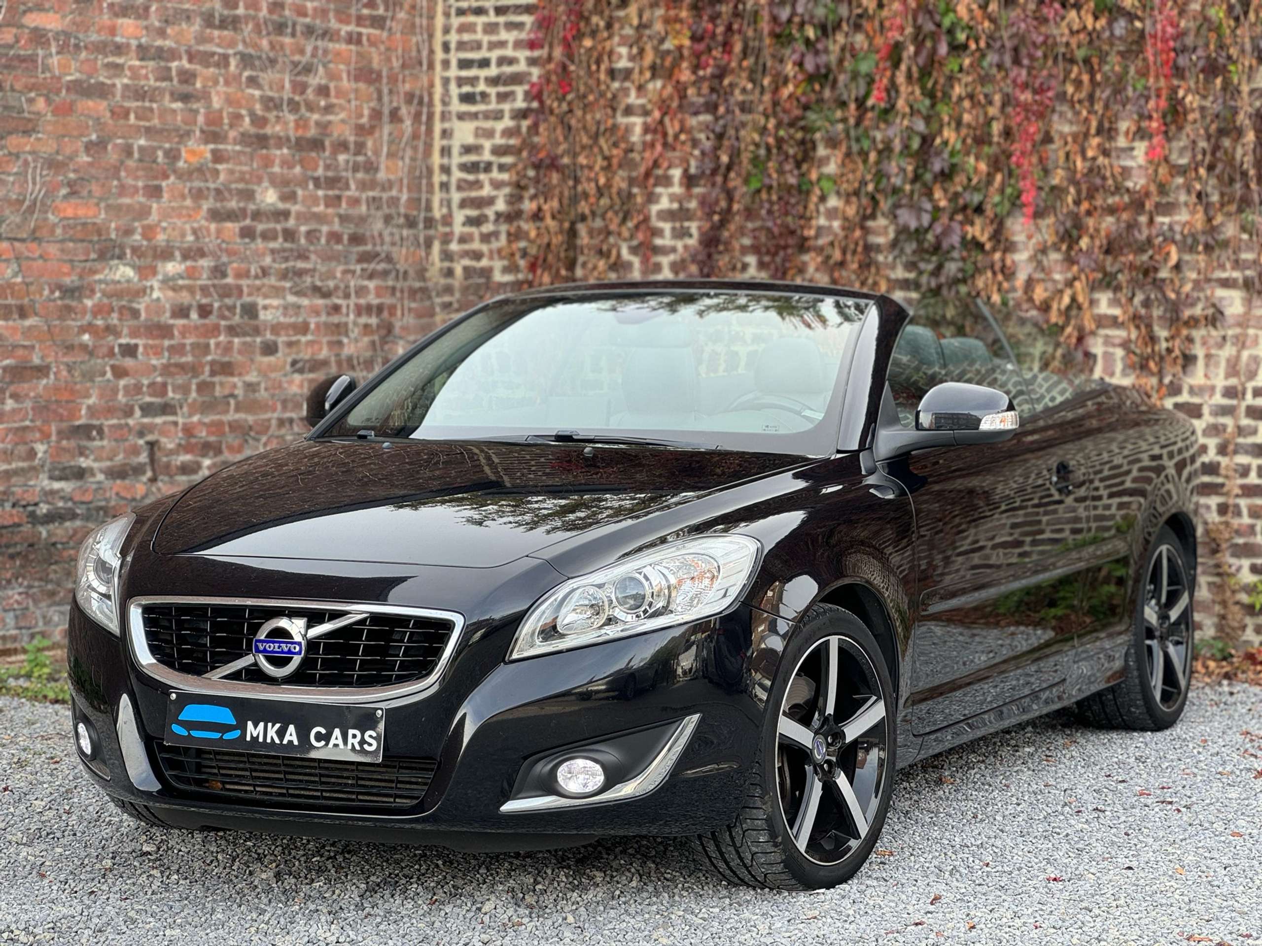 Volvo - C70