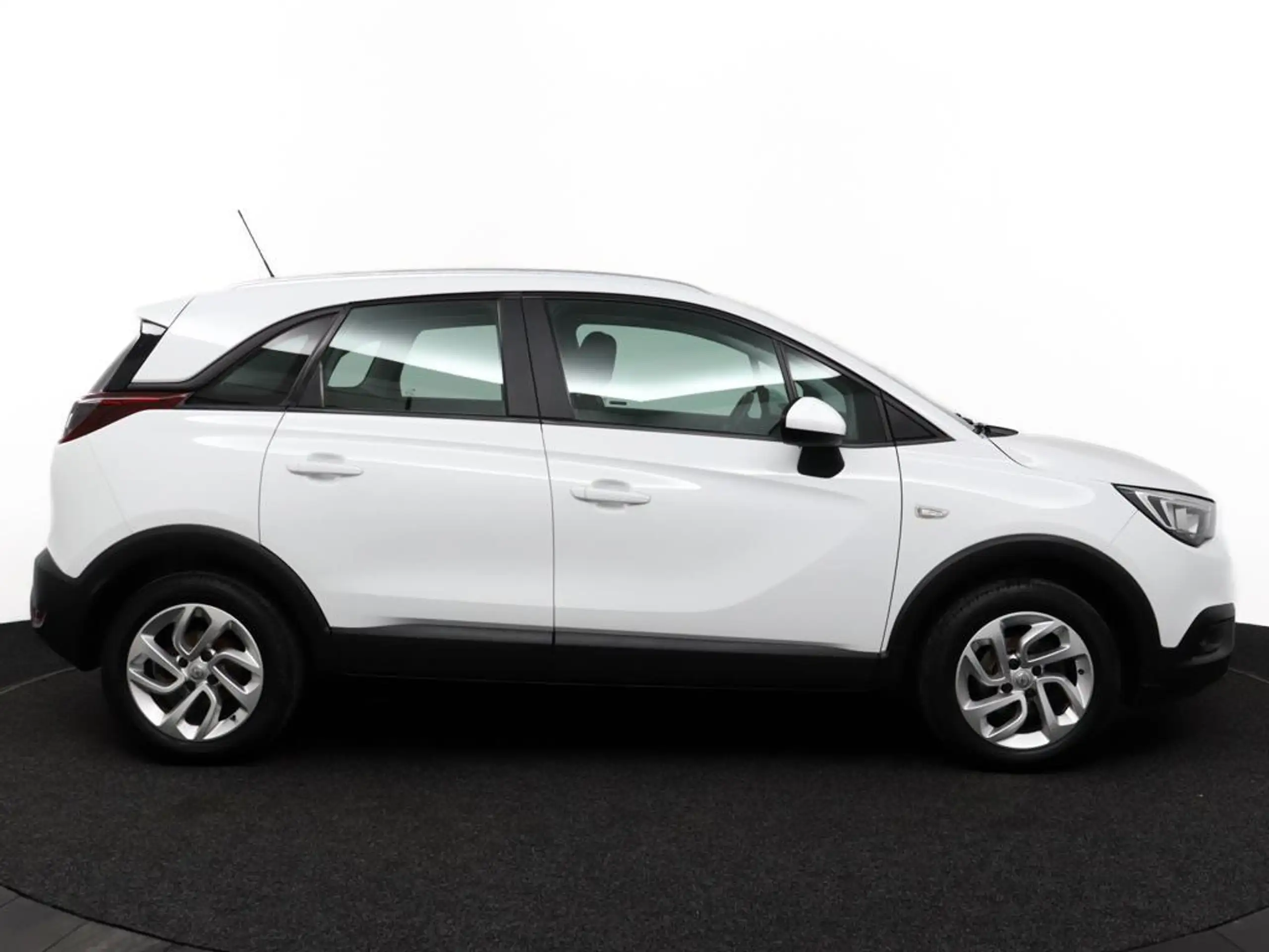 Opel - Crossland X