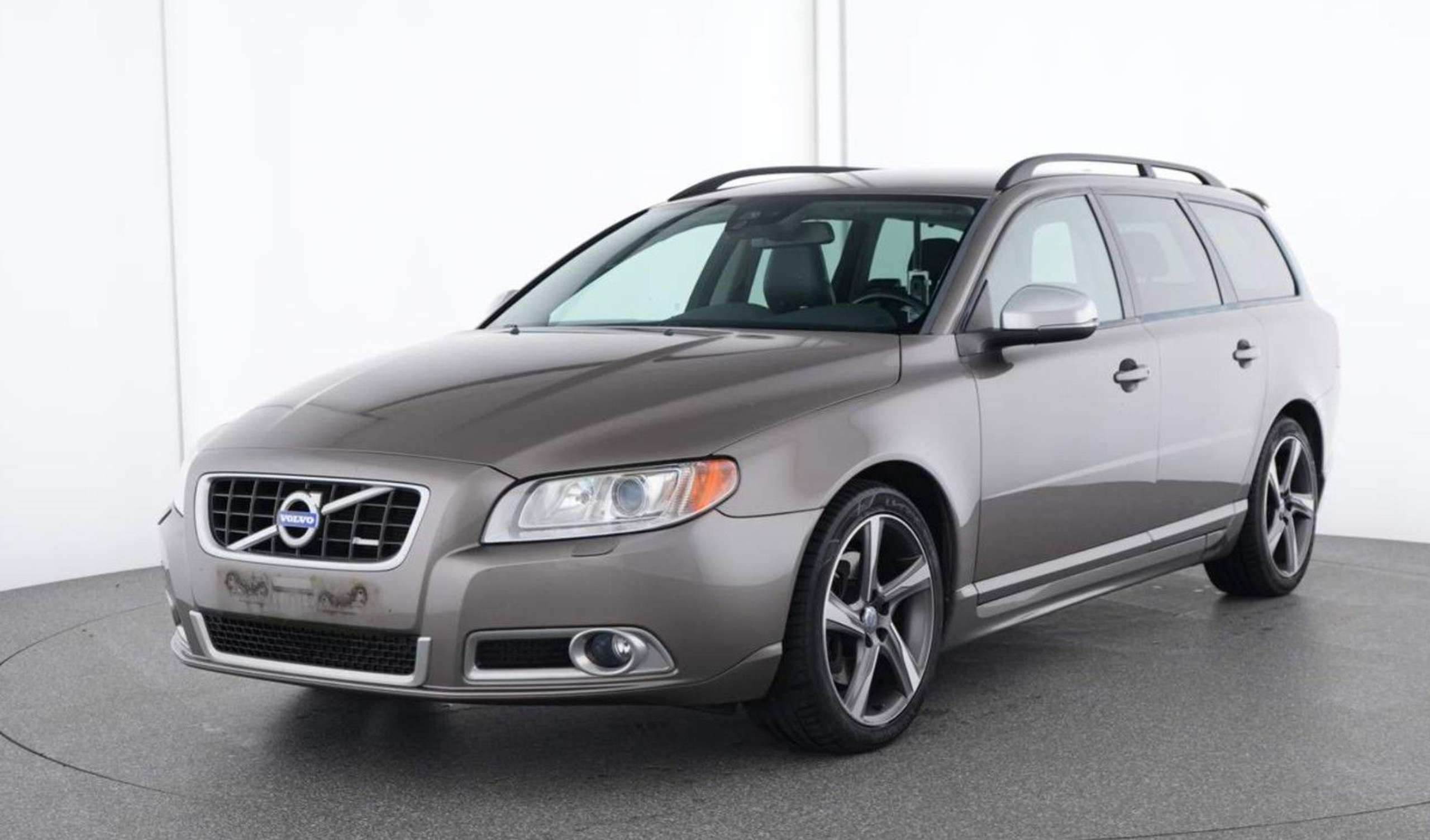 Volvo - V70