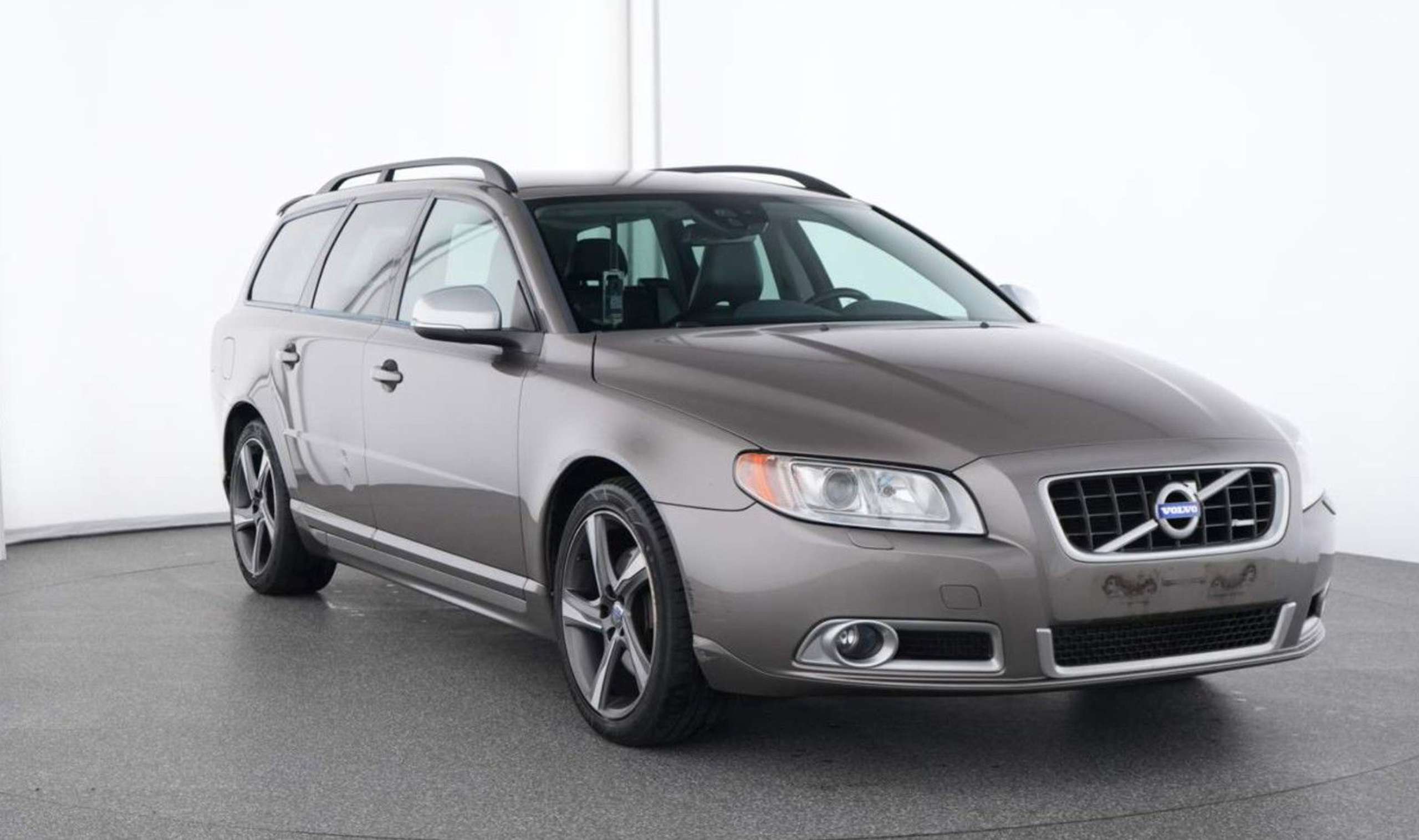 Volvo - V70