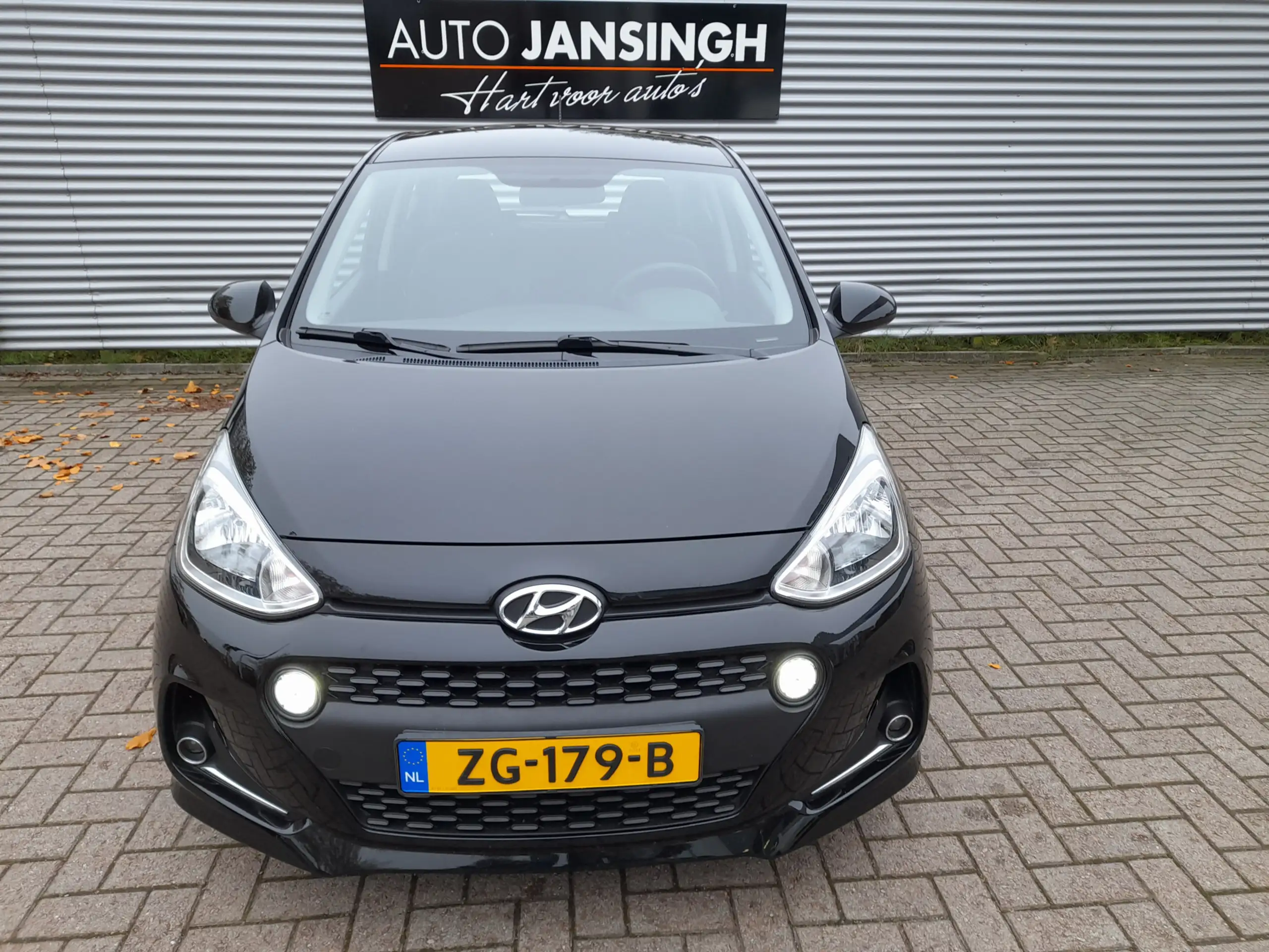 Hyundai - i10