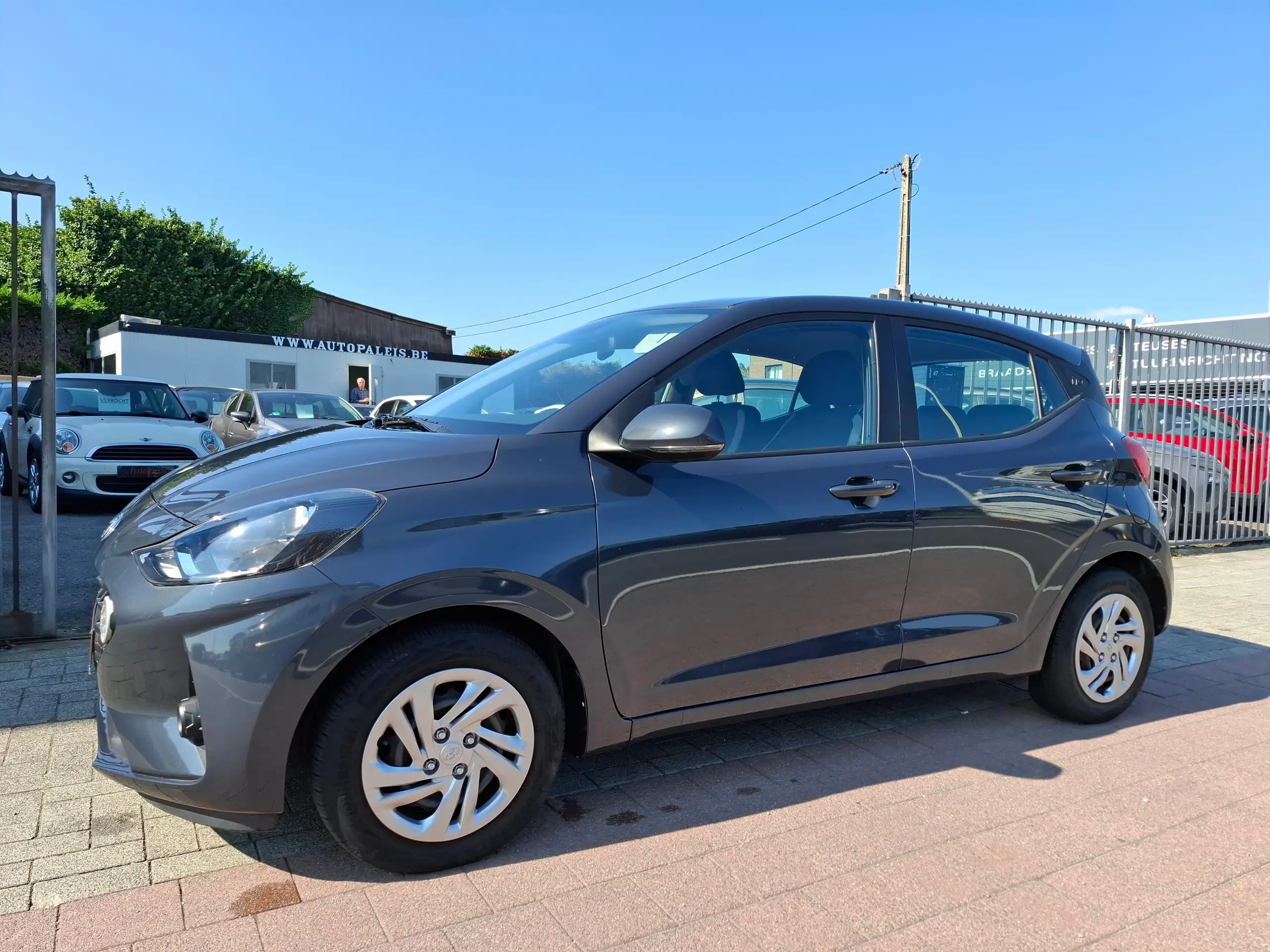 Hyundai - i10