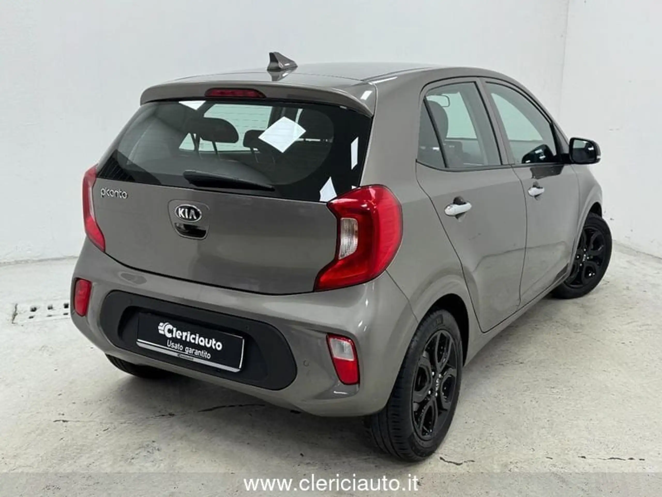 Kia - Picanto