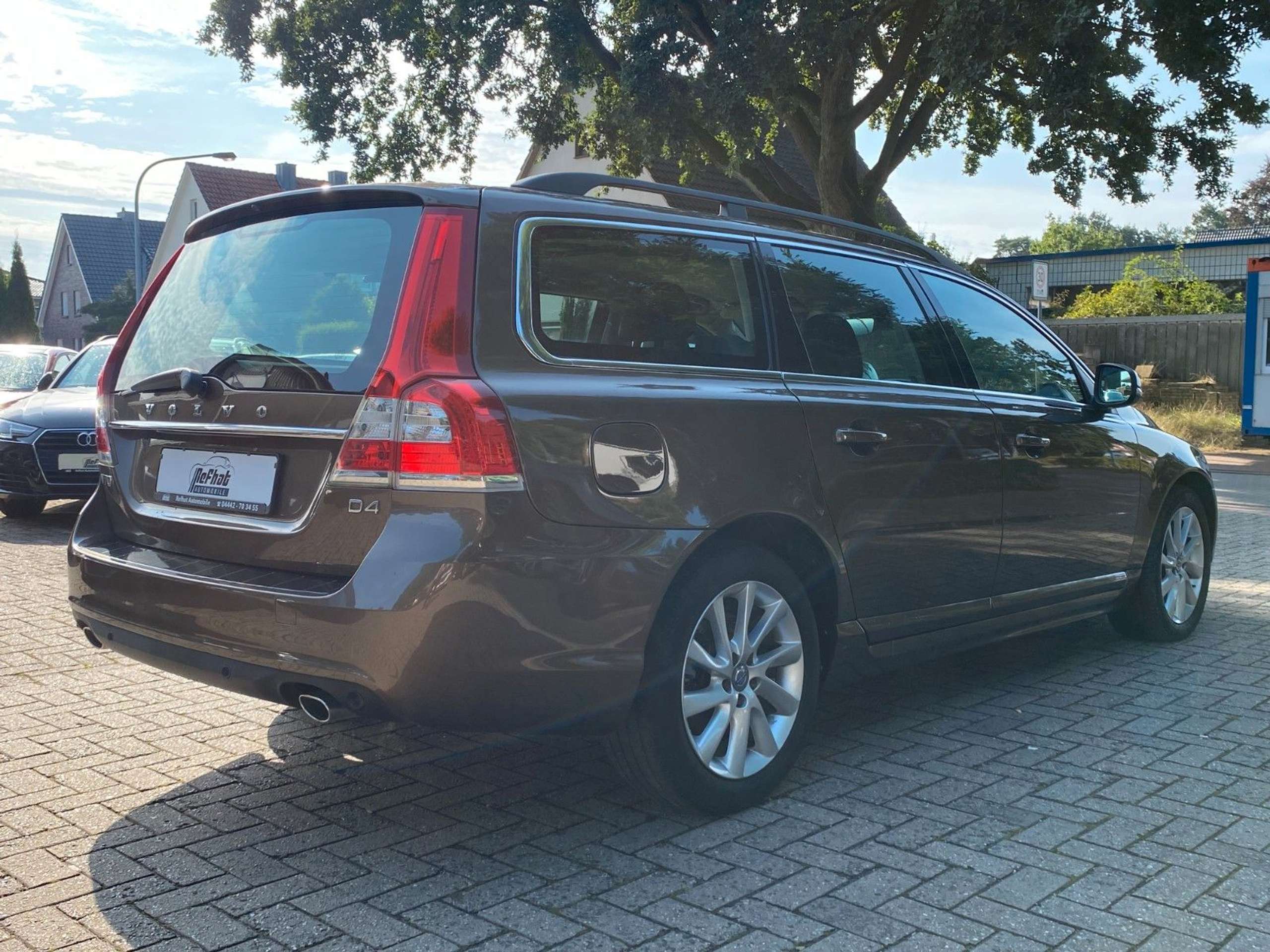 Volvo - V70