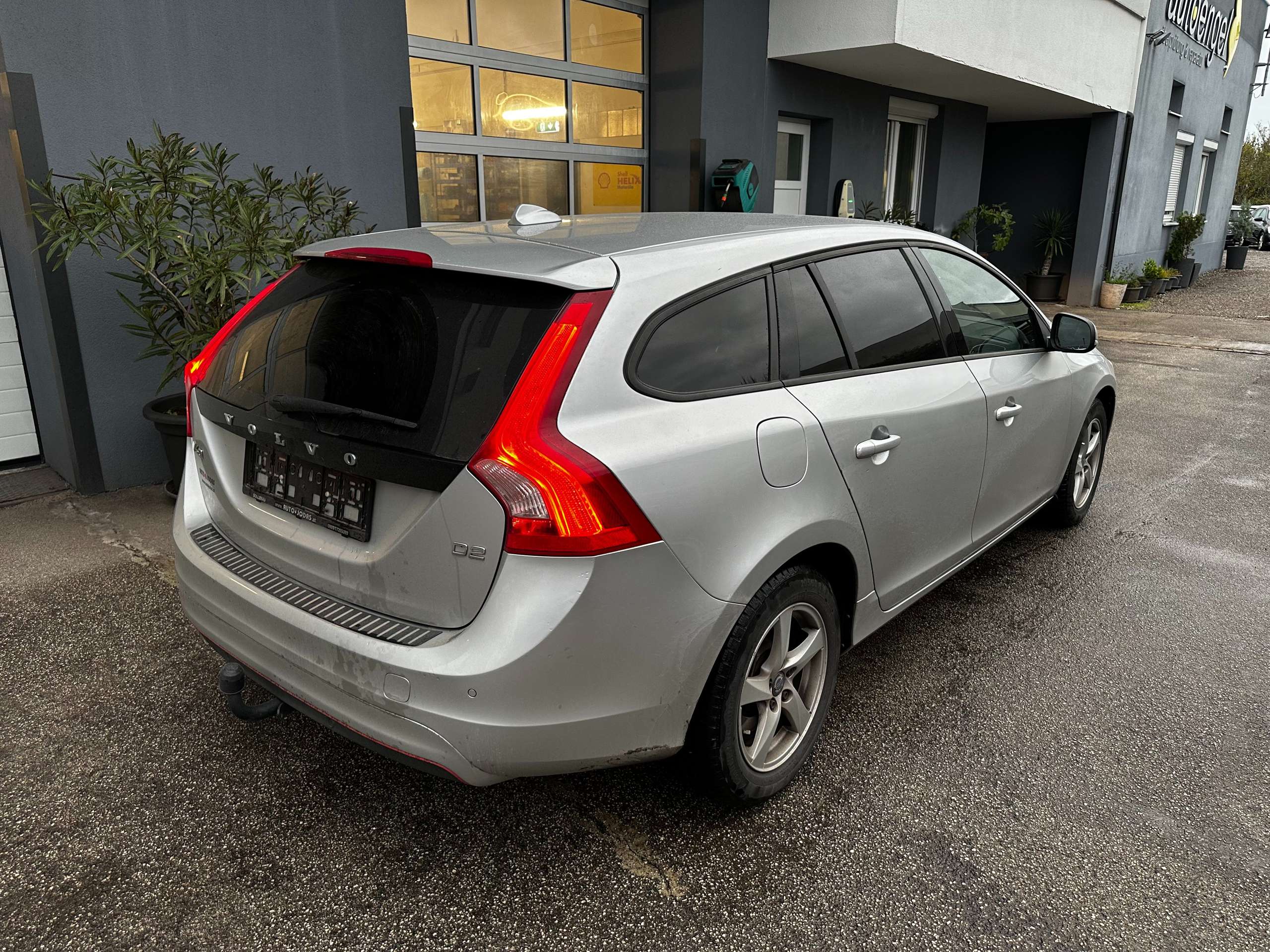 Volvo - V60