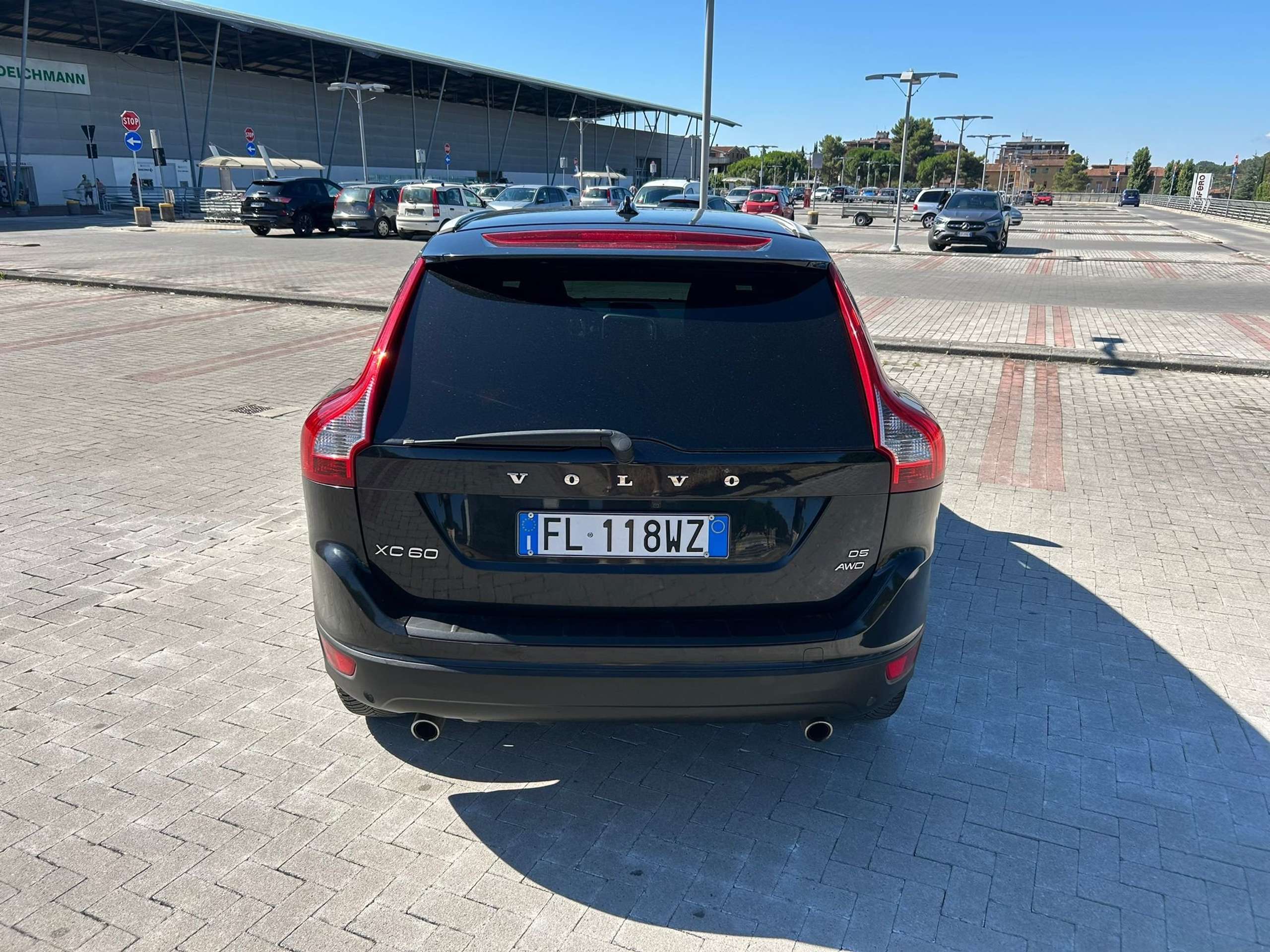 Volvo - XC60