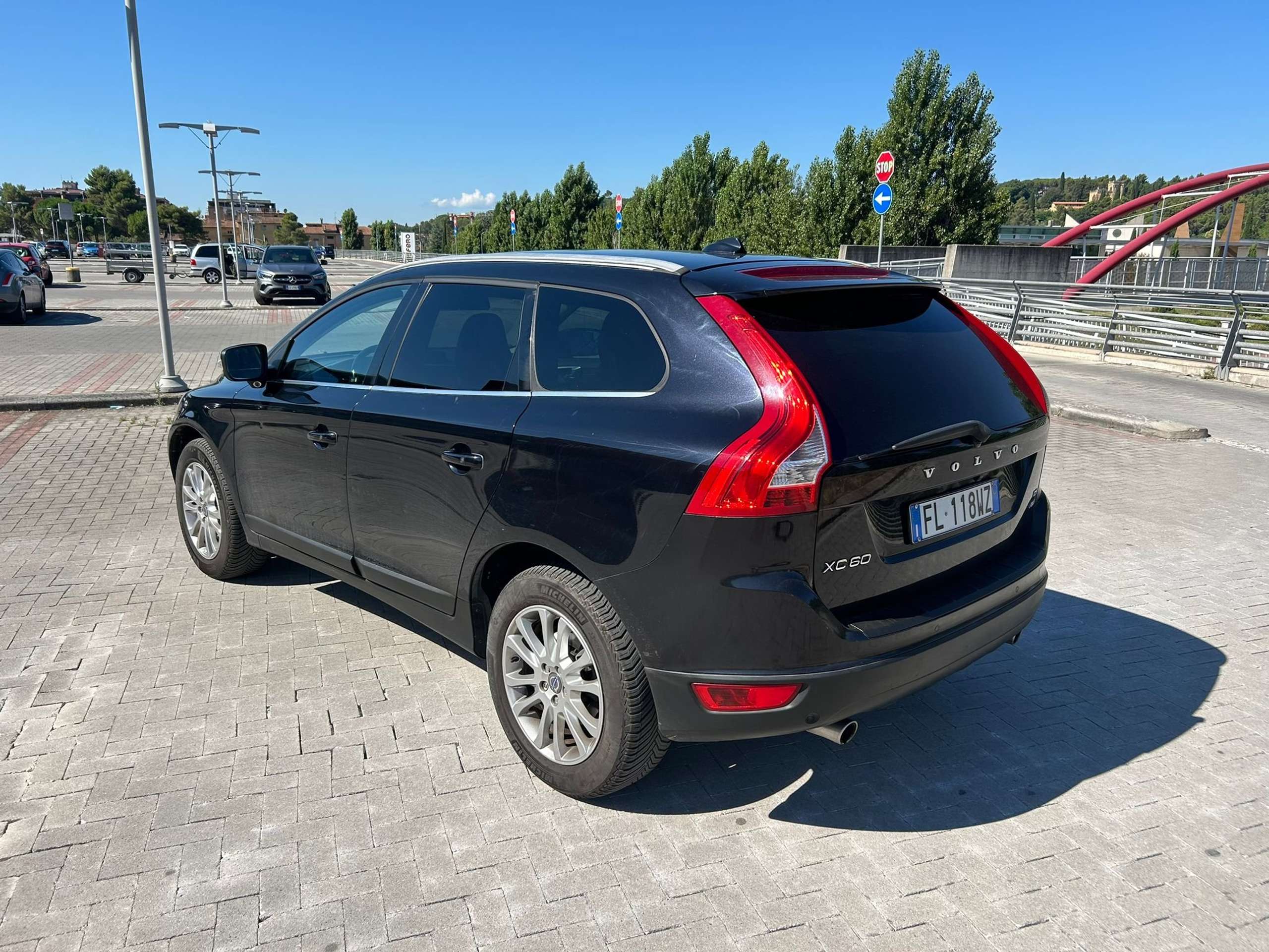 Volvo - XC60