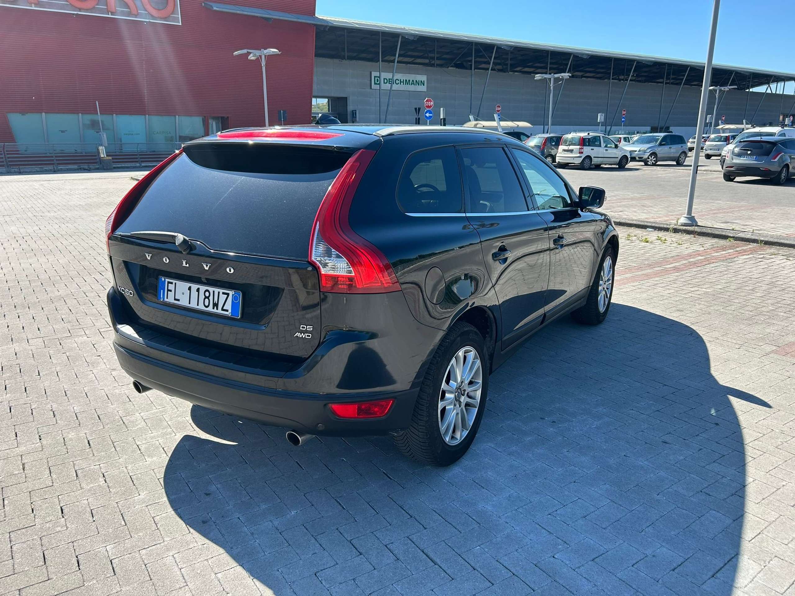 Volvo - XC60