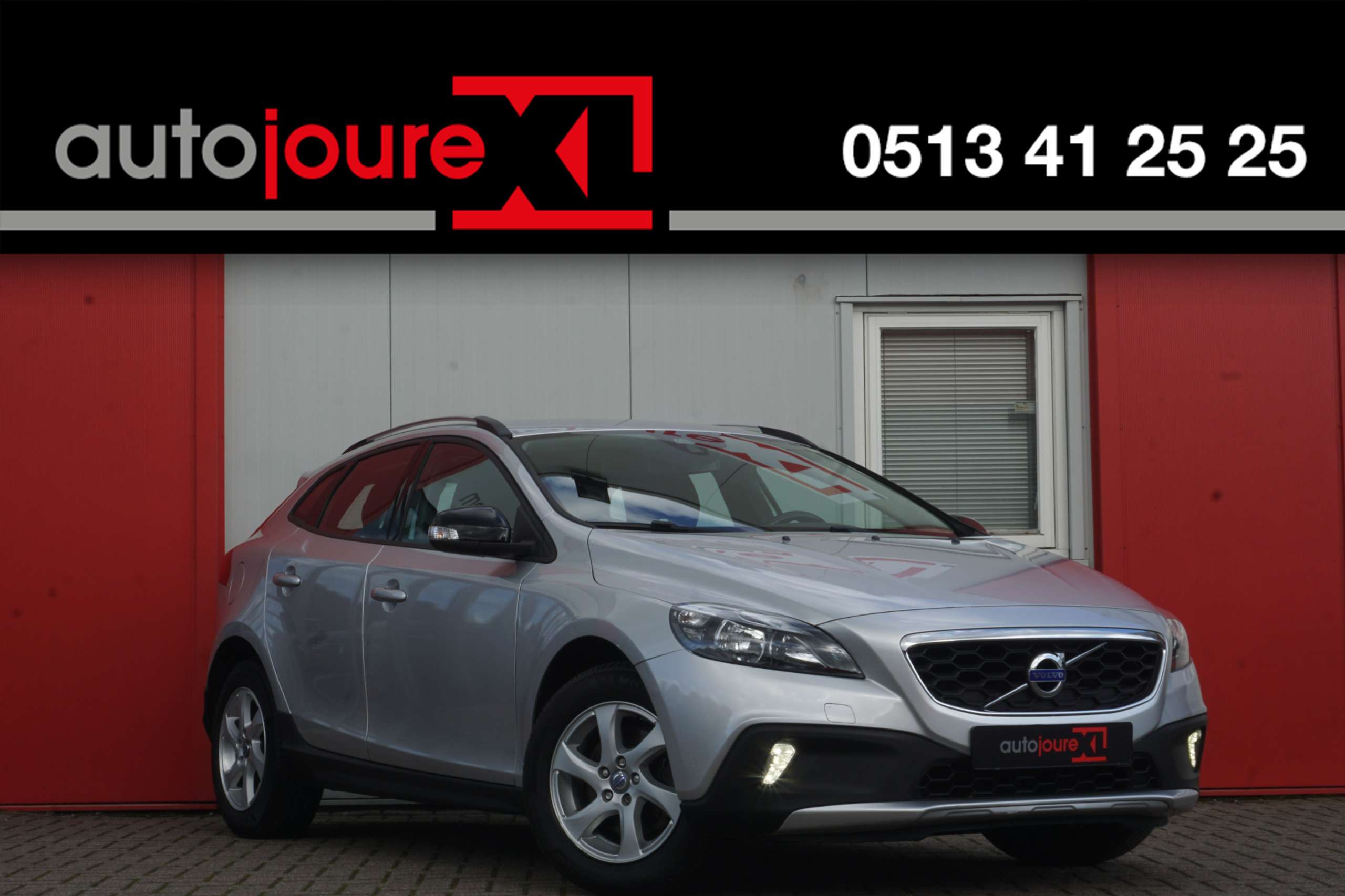 Volvo V40 Cross Country 2013