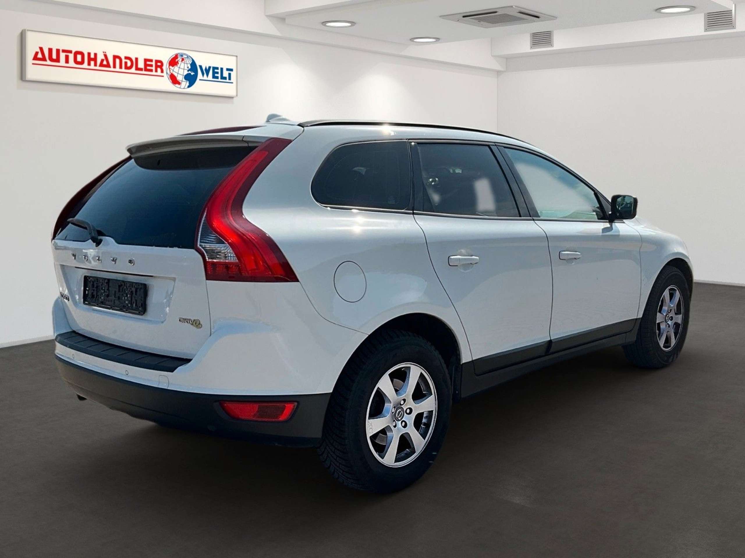 Volvo - XC60