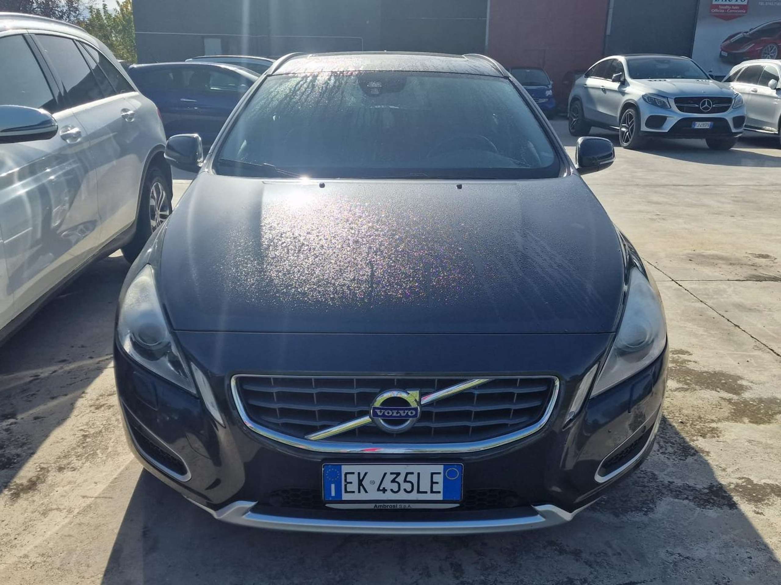 Volvo - V60