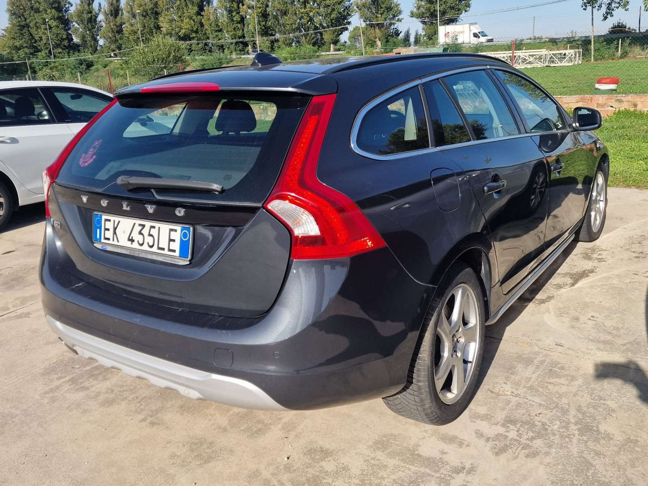 Volvo - V60