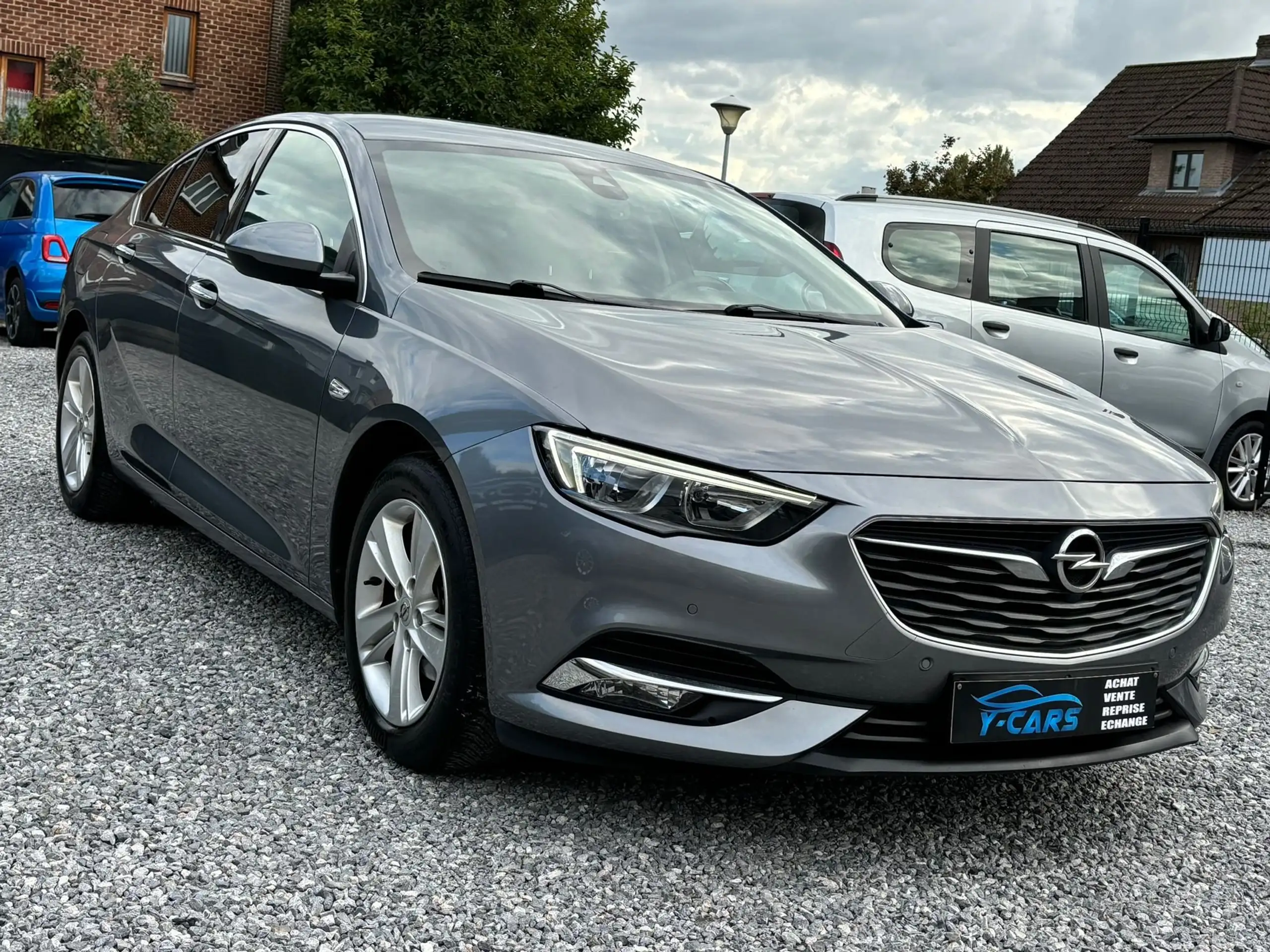 Opel - Insignia