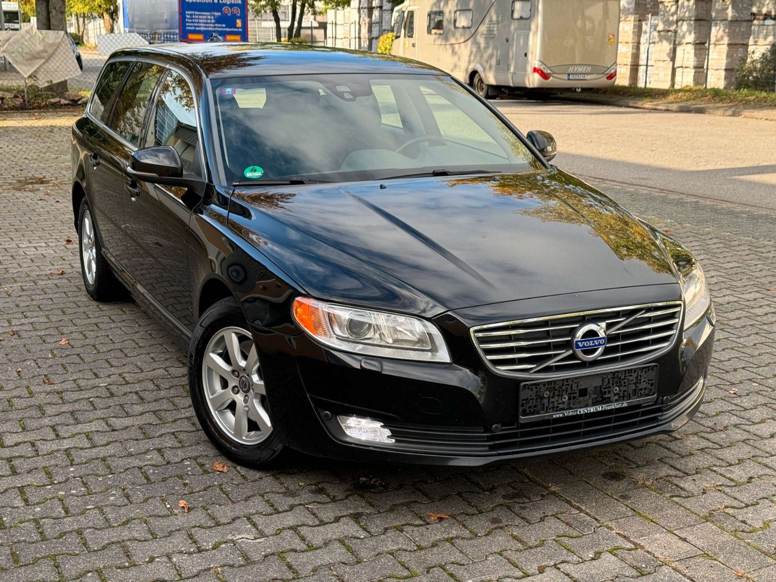 Volvo - V70